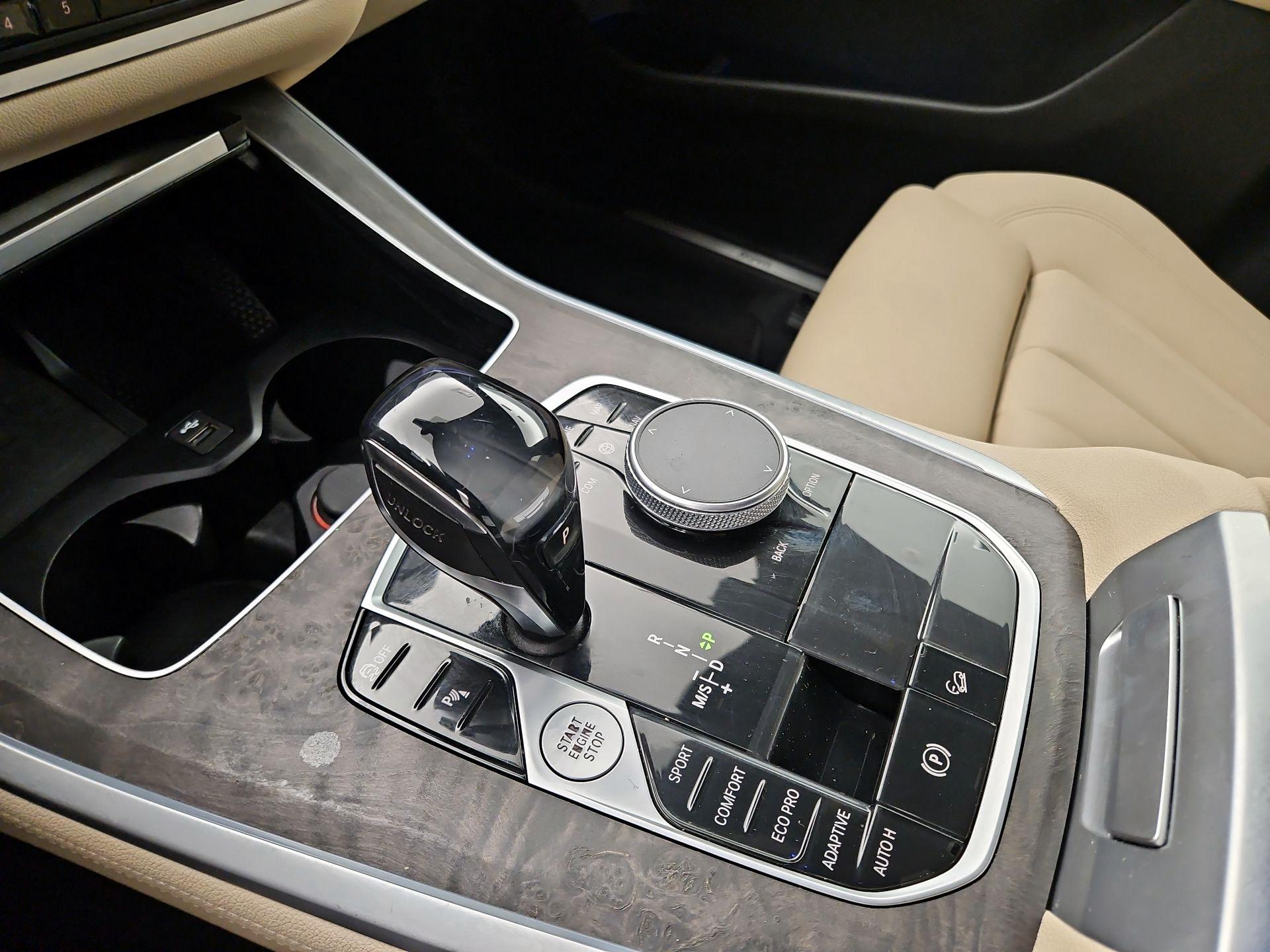 Thumbnail: 2021 BMW X5 - 18