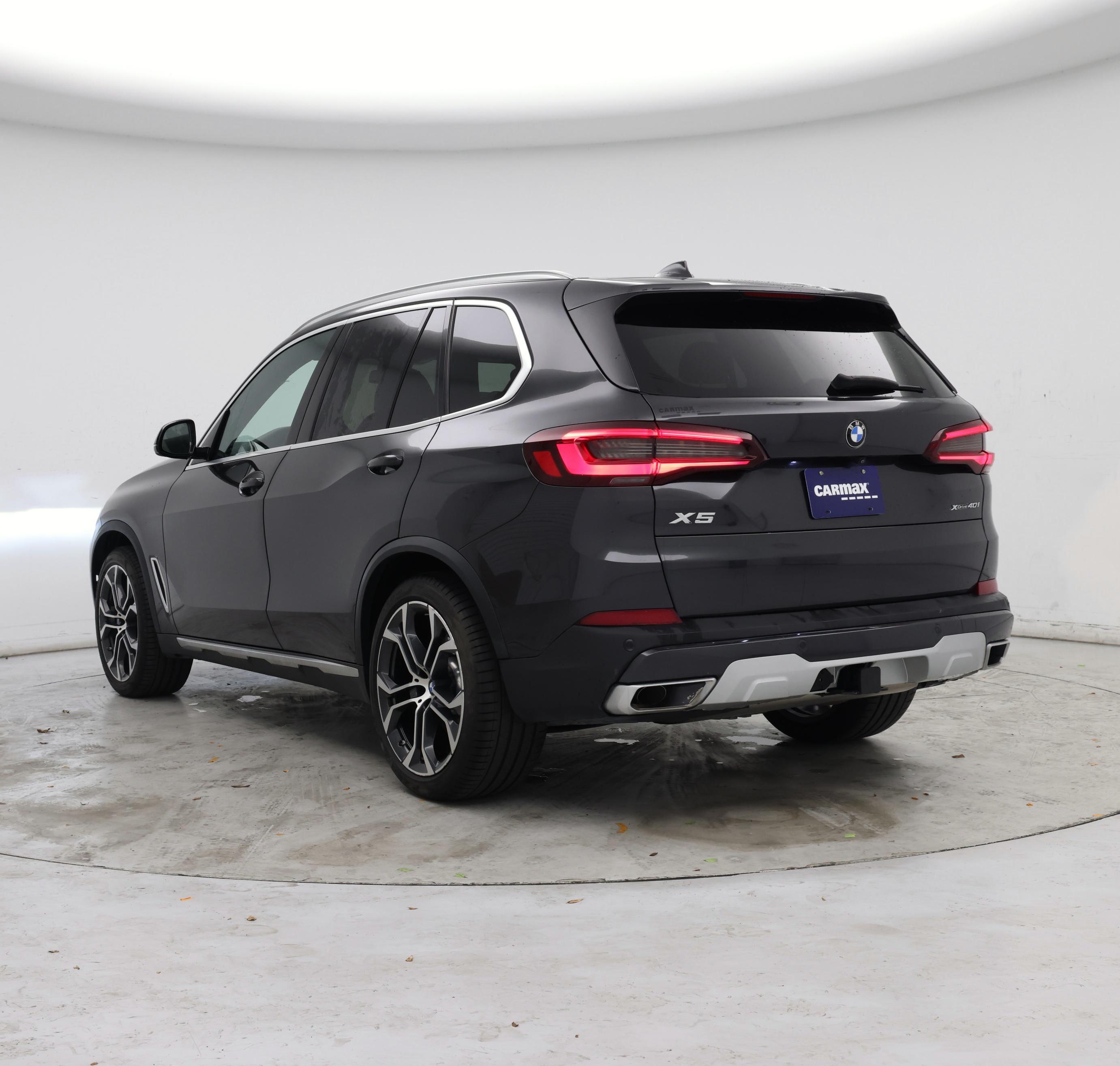 Thumbnail: 2021 BMW X5 - 2