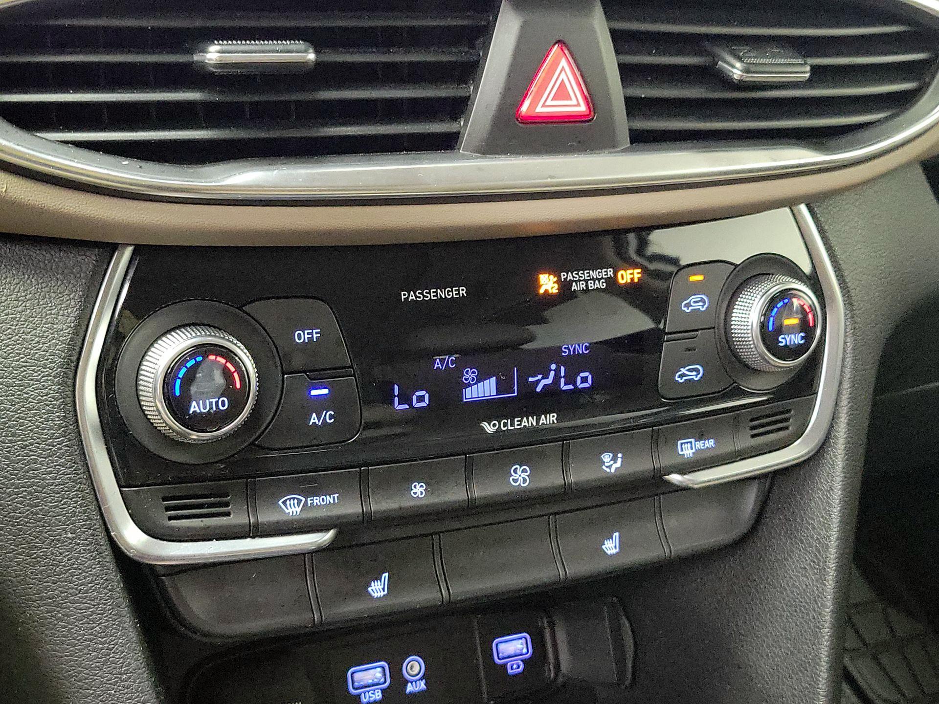Thumbnail: 2019 Hyundai Santa Fe - 16