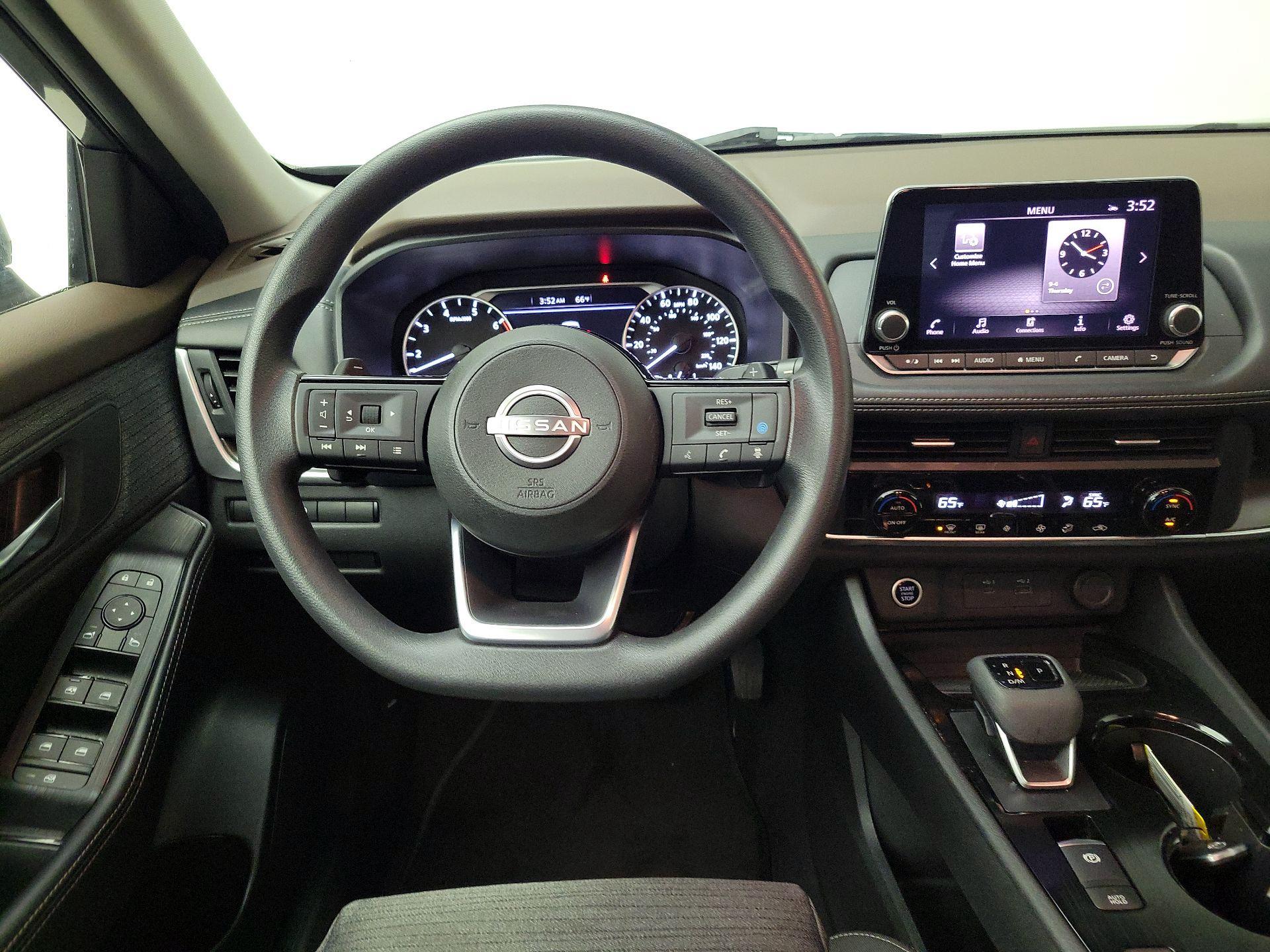 Thumbnail: 2023 Nissan Rogue - 10