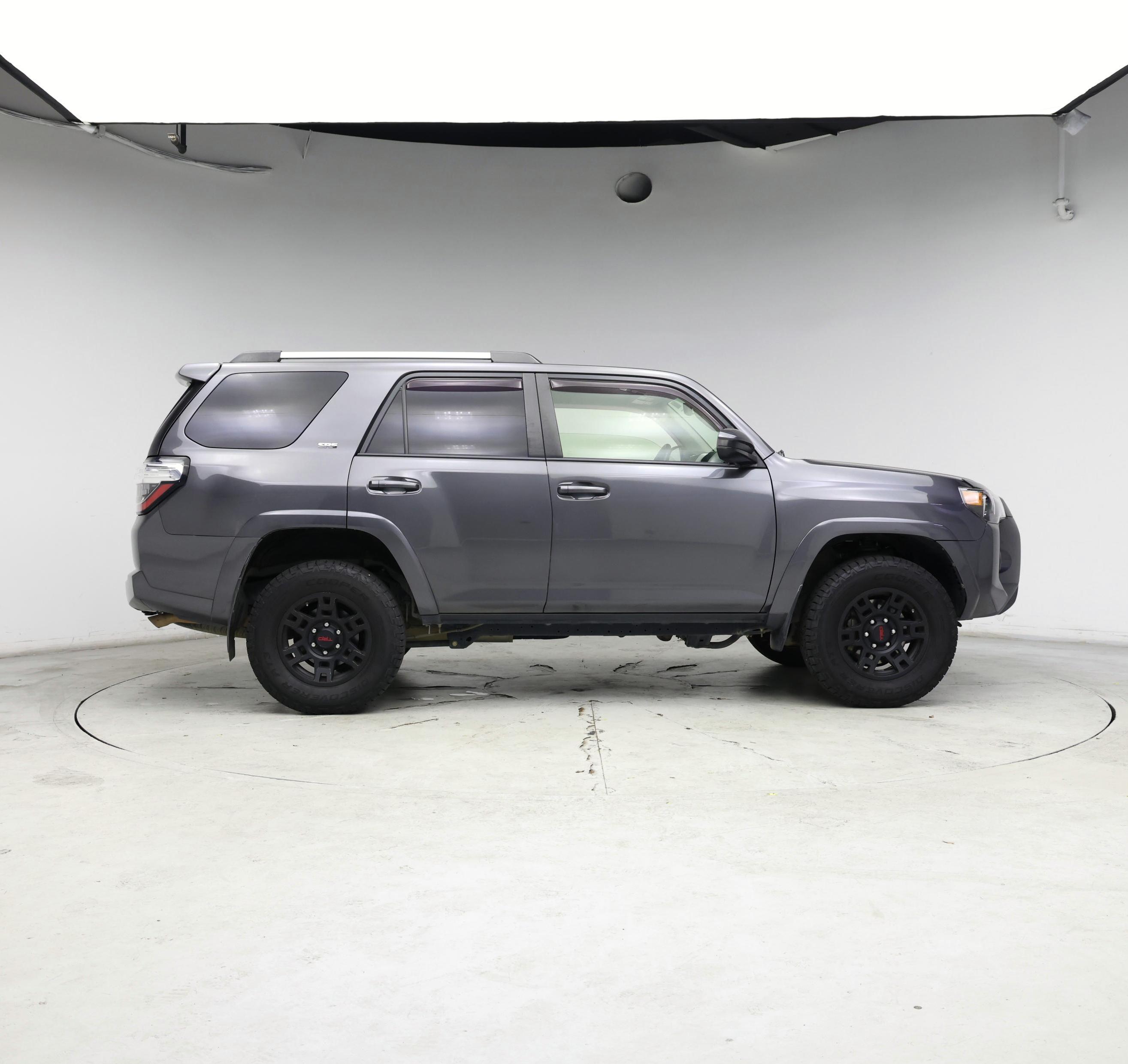Thumbnail: 2019 Toyota 4Runner - 7