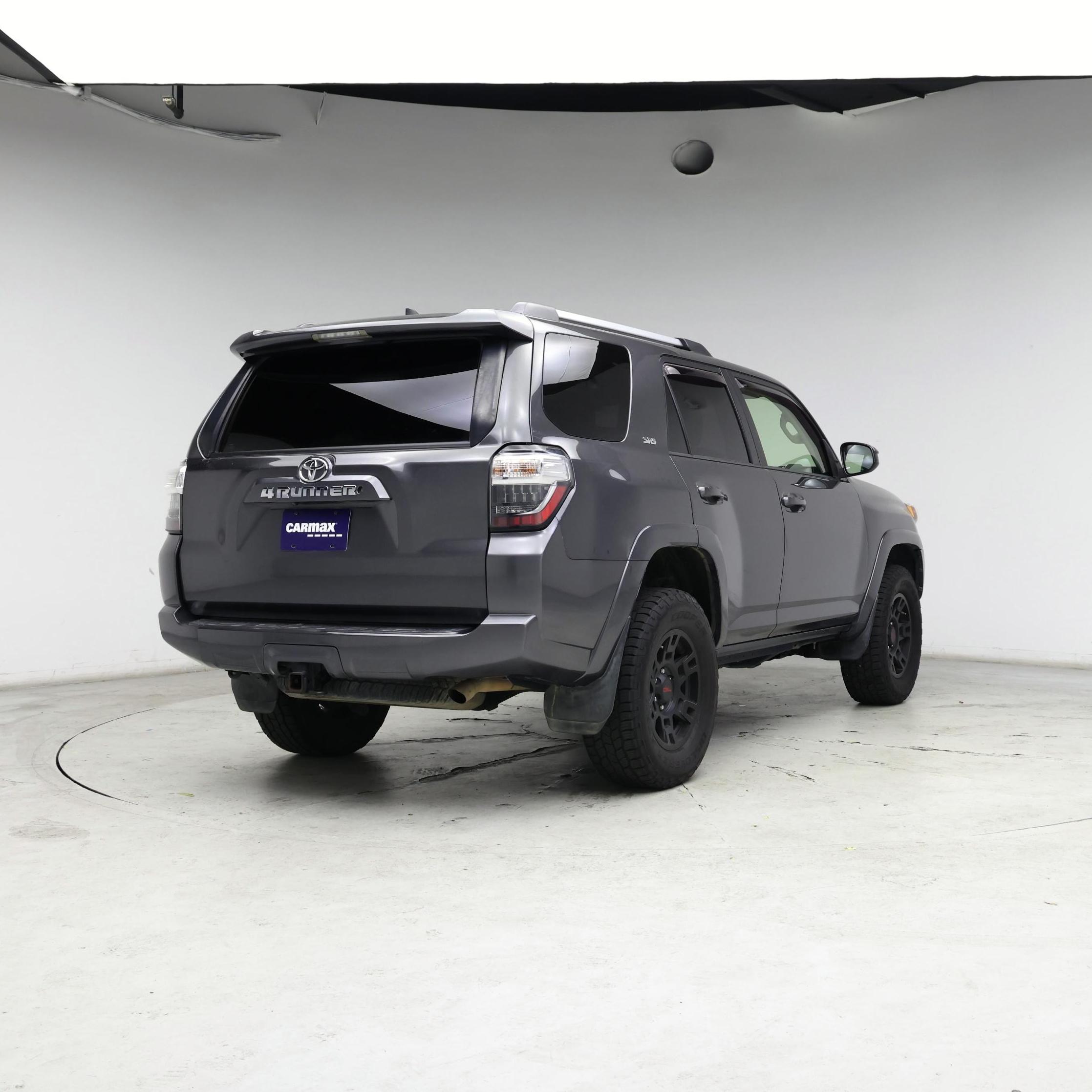 Thumbnail: 2019 Toyota 4Runner - 8