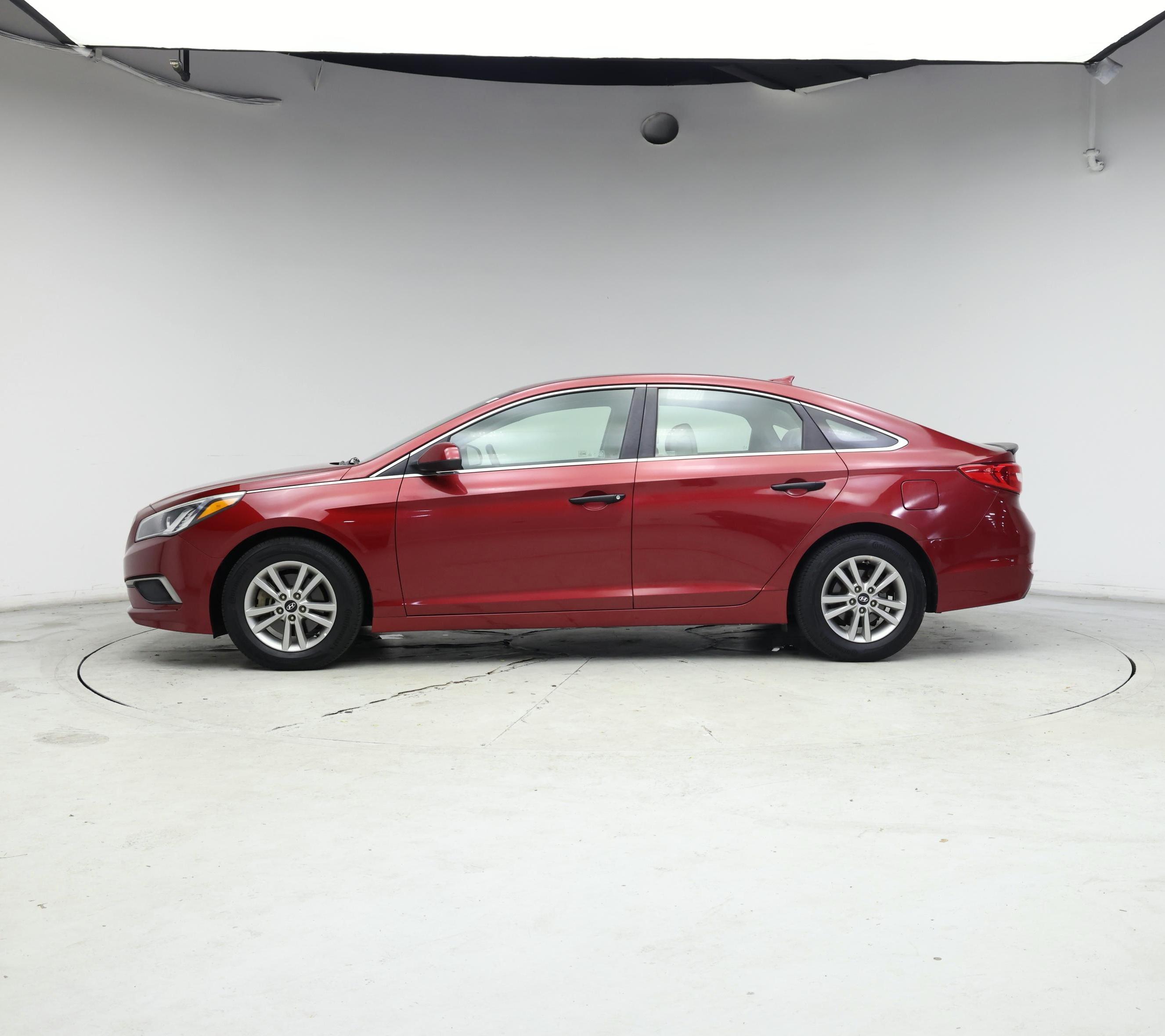 Thumbnail: 2016 Hyundai Sonata - 3