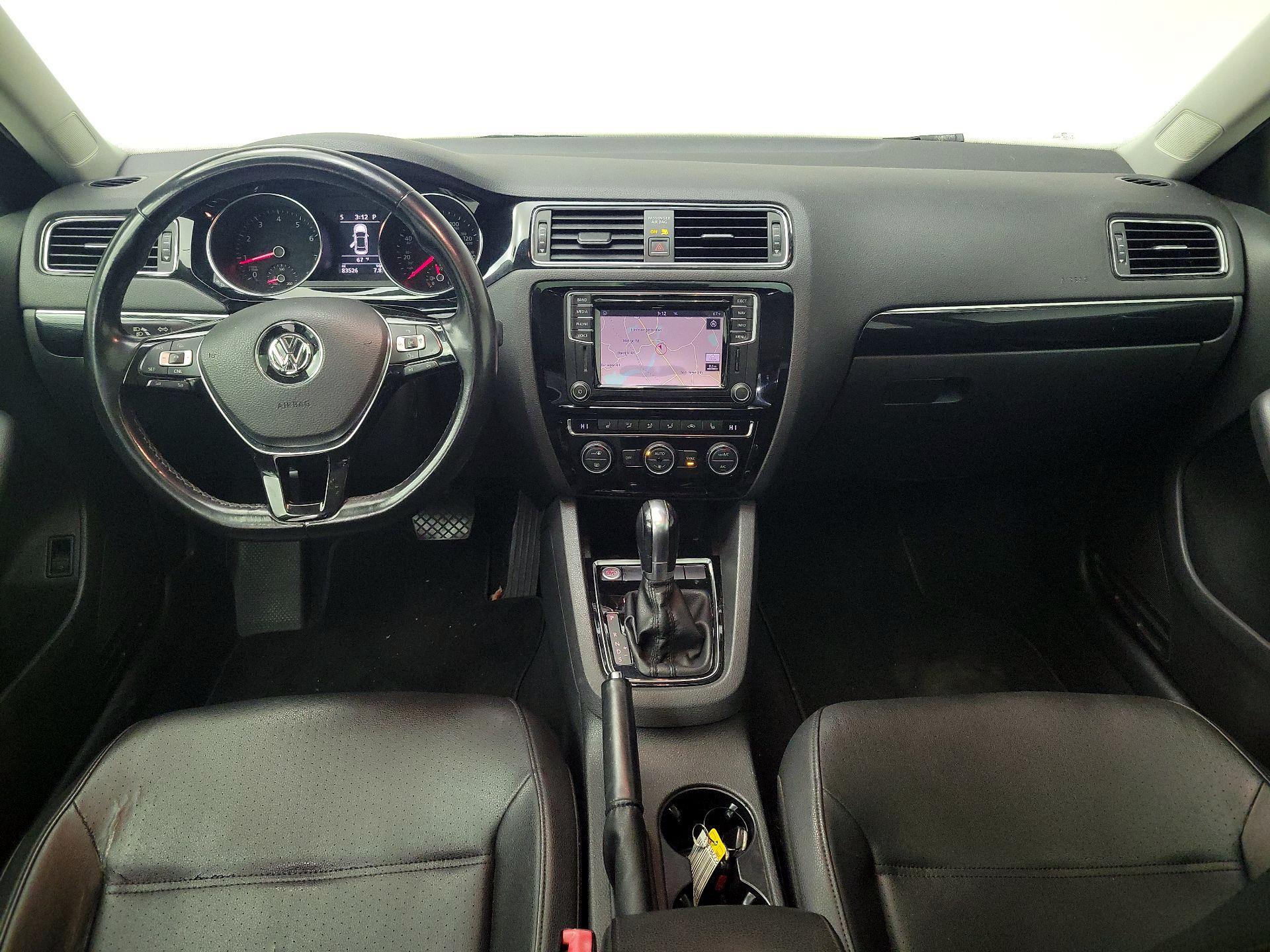 Thumbnail: 2017 Volkswagen Jetta - 9