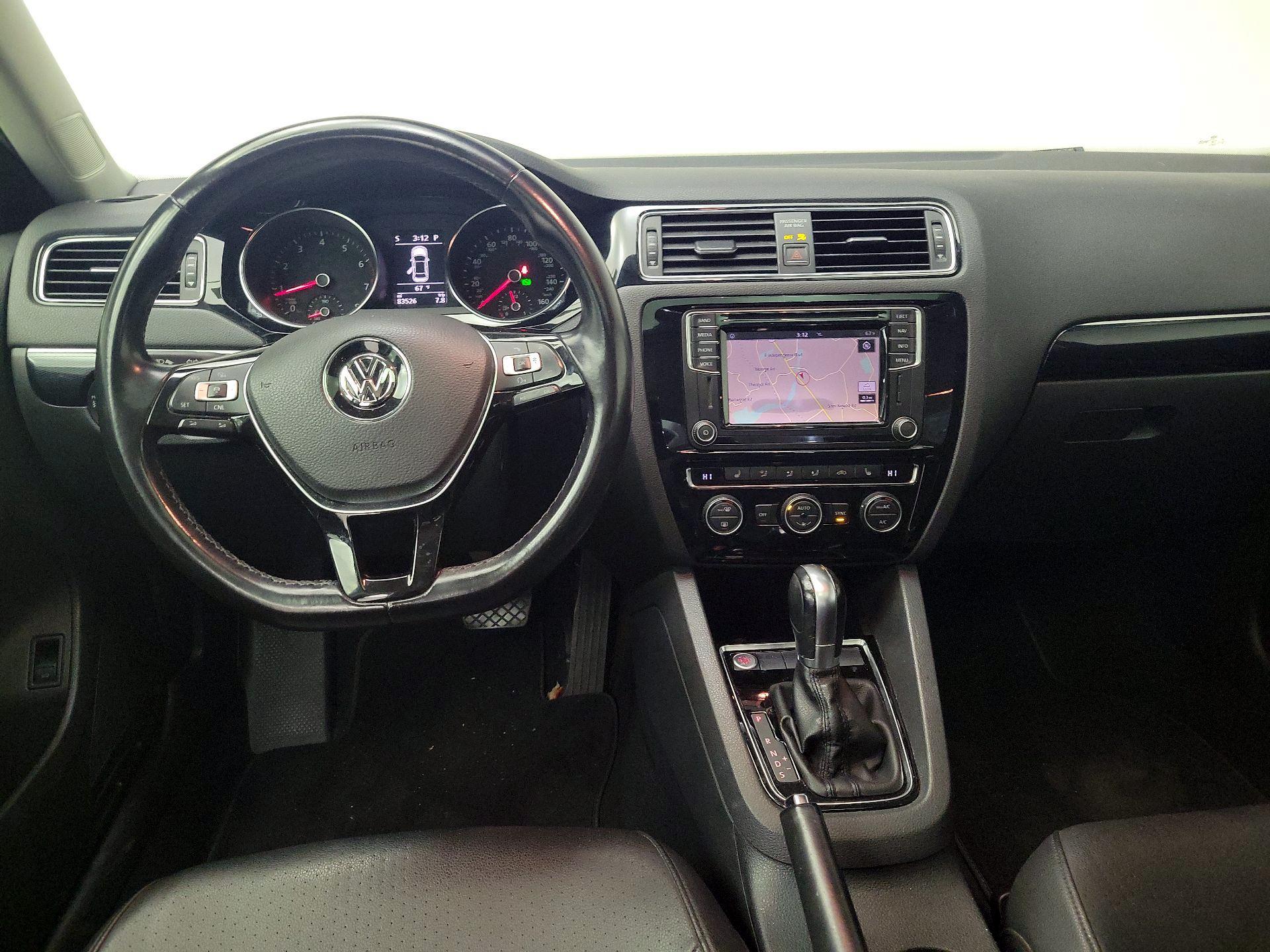 Thumbnail: 2017 Volkswagen Jetta - 10