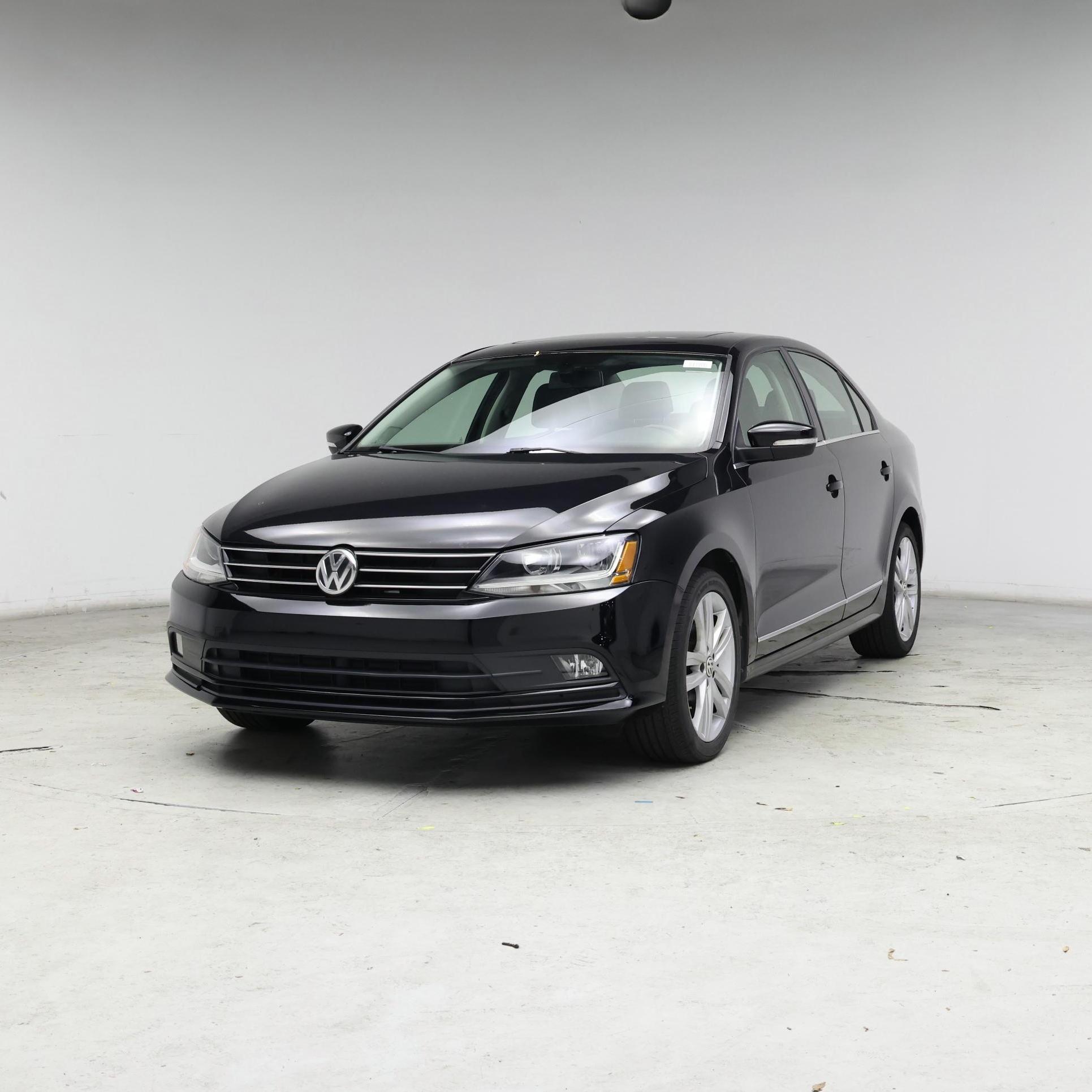 Thumbnail: 2017 Volkswagen Jetta - 4
