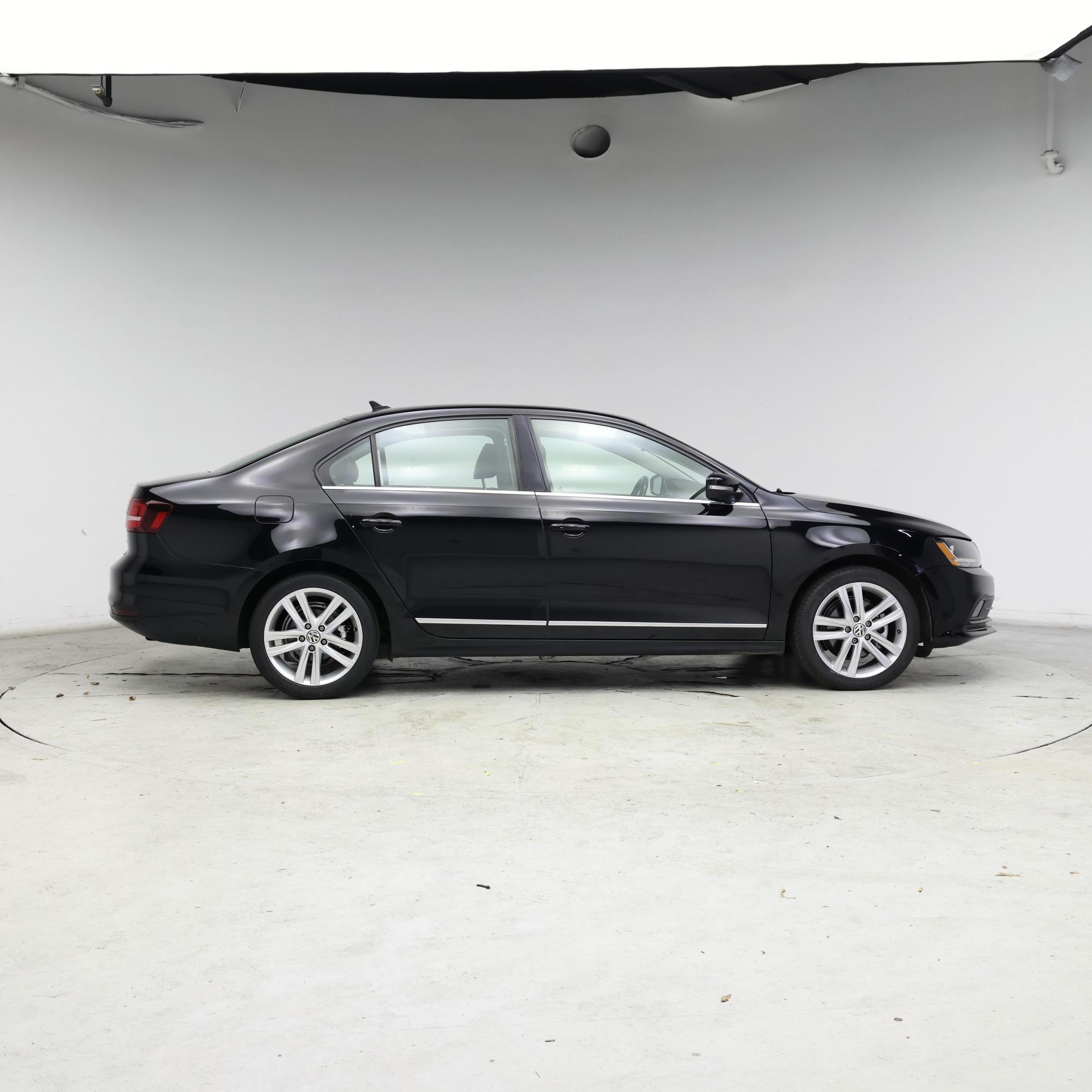 Thumbnail: 2017 Volkswagen Jetta - 7