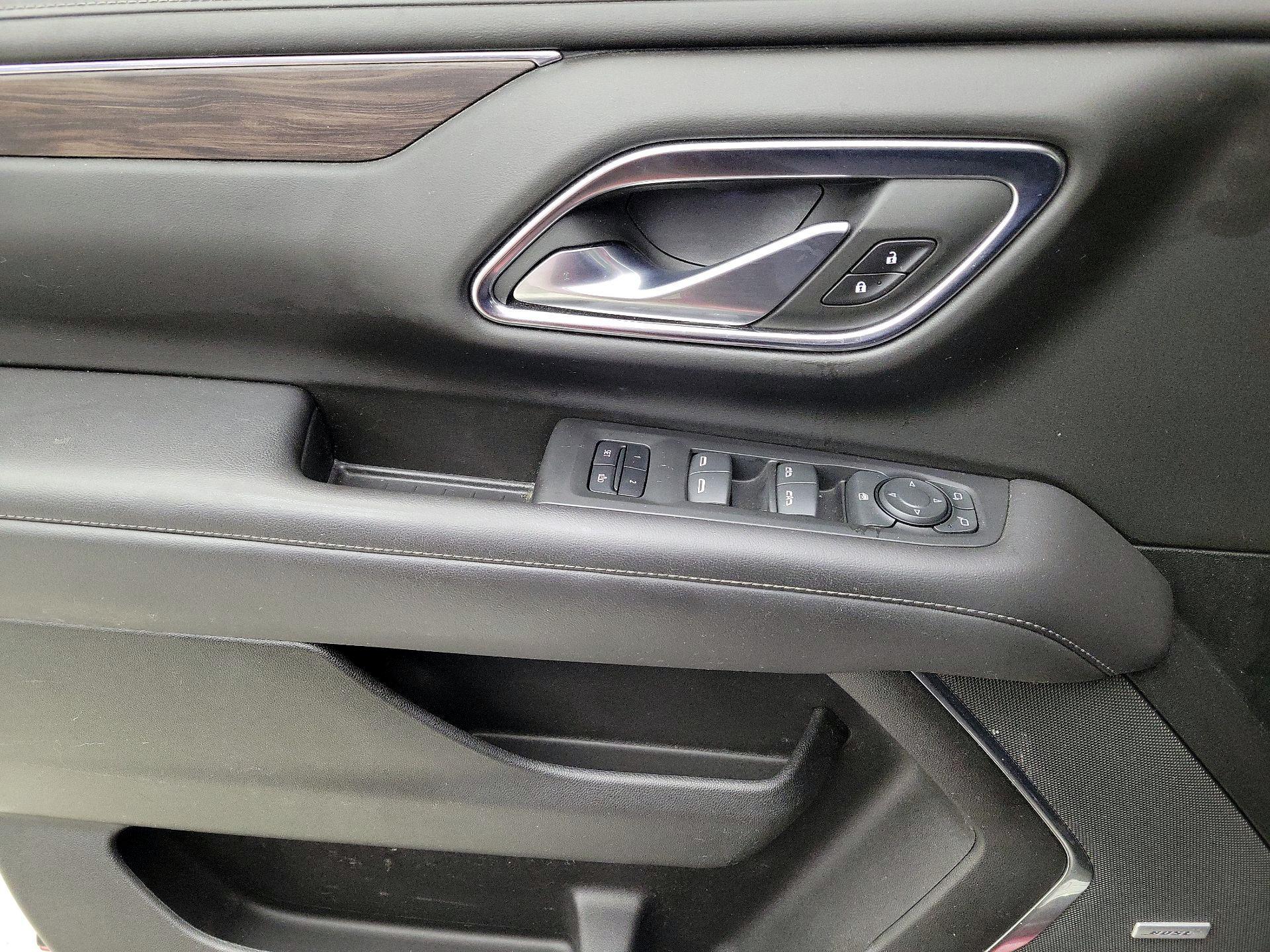 Thumbnail: 2021 Chevrolet Tahoe - 12