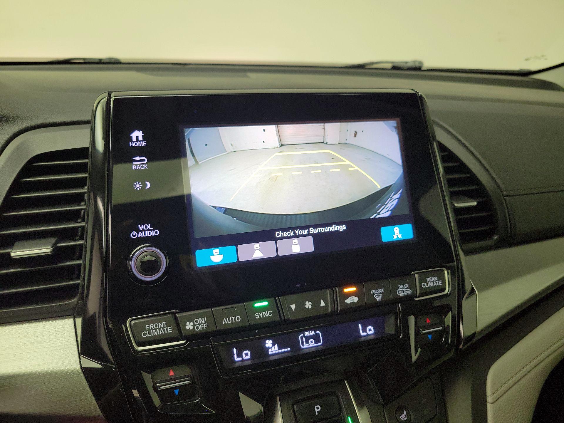Thumbnail: 2020 Honda Odyssey - 14