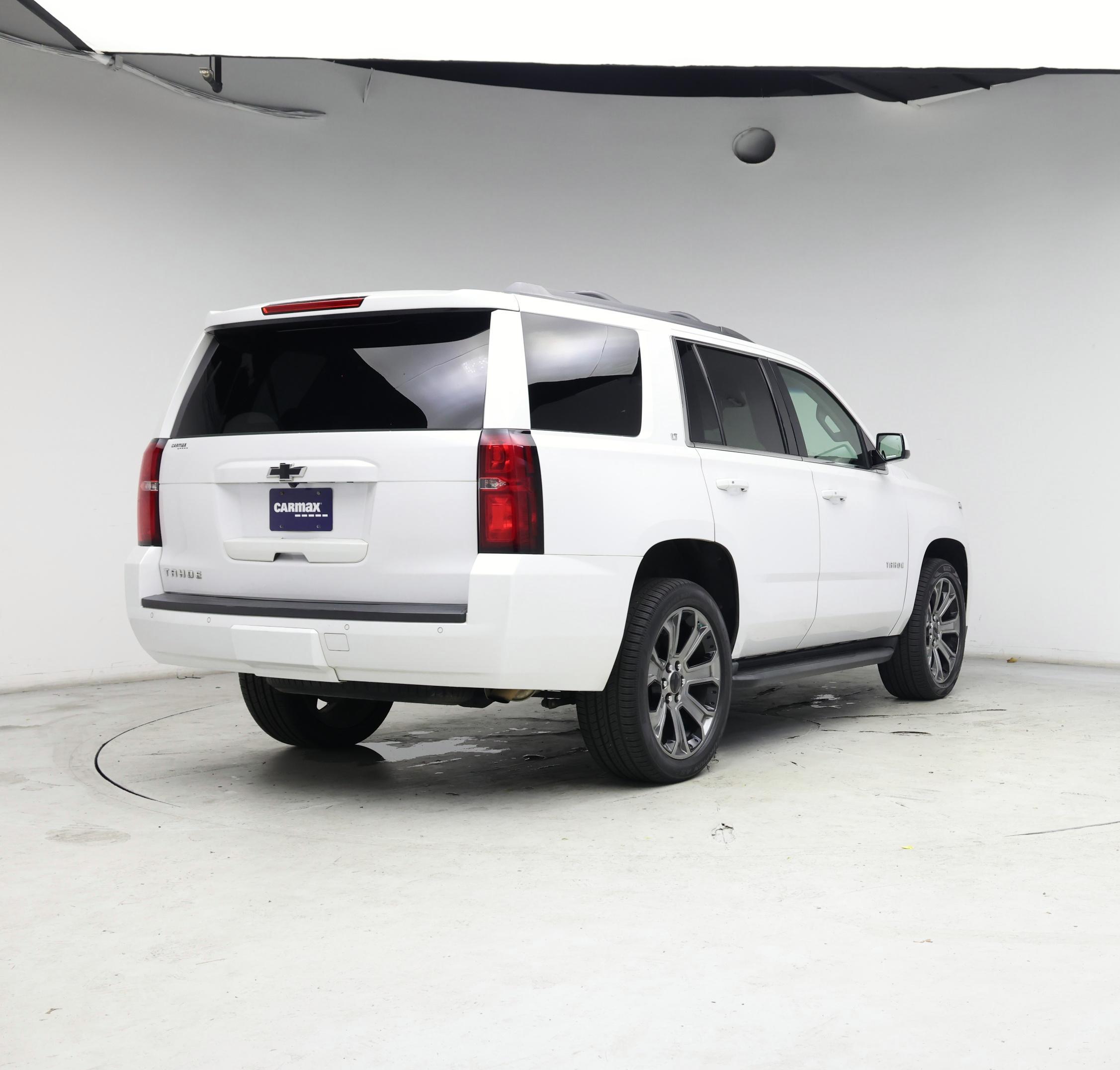 Thumbnail: 2016 Chevrolet Tahoe - 8