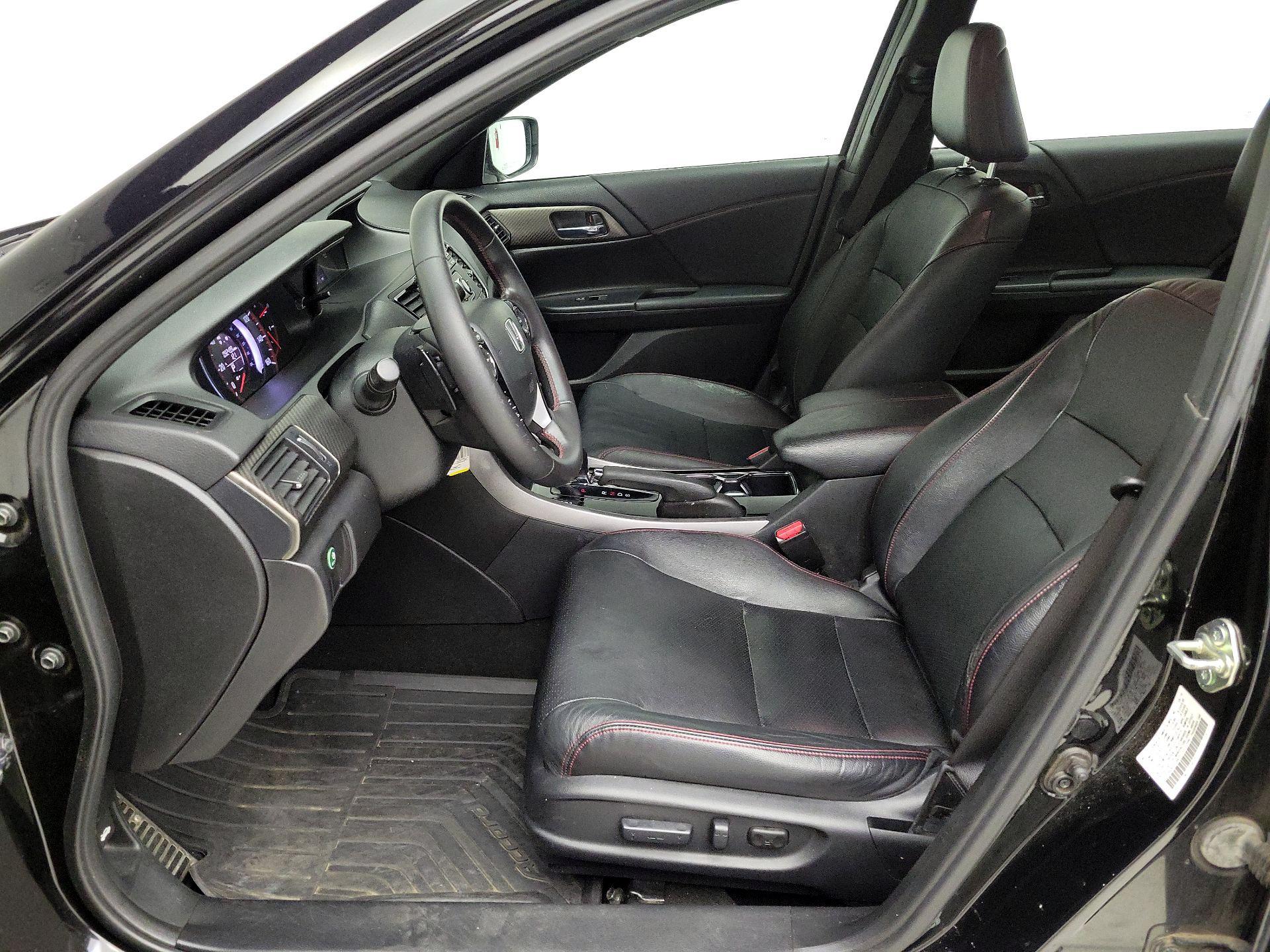 Thumbnail: 2017 Honda Accord - 11