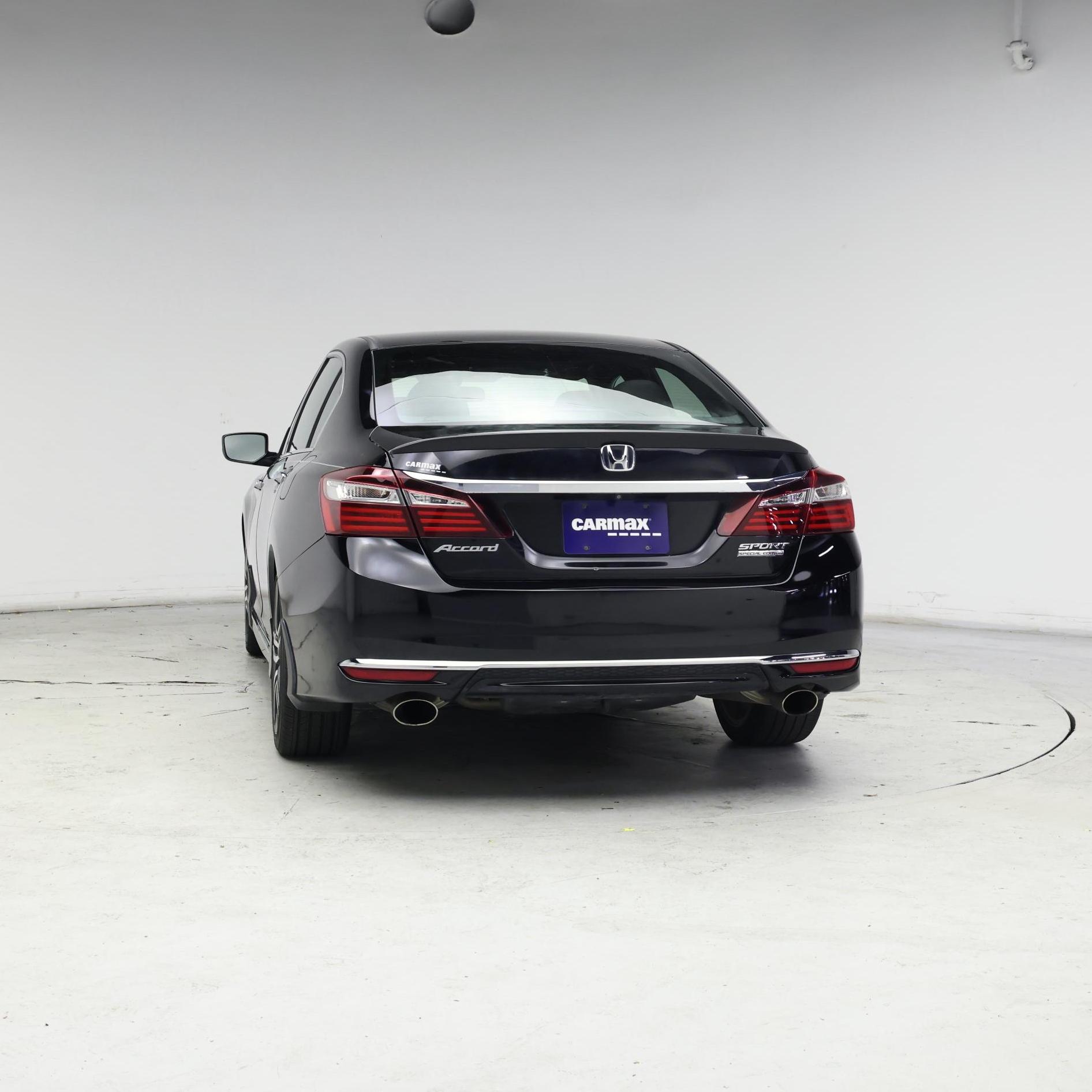 Thumbnail: 2017 Honda Accord - 6
