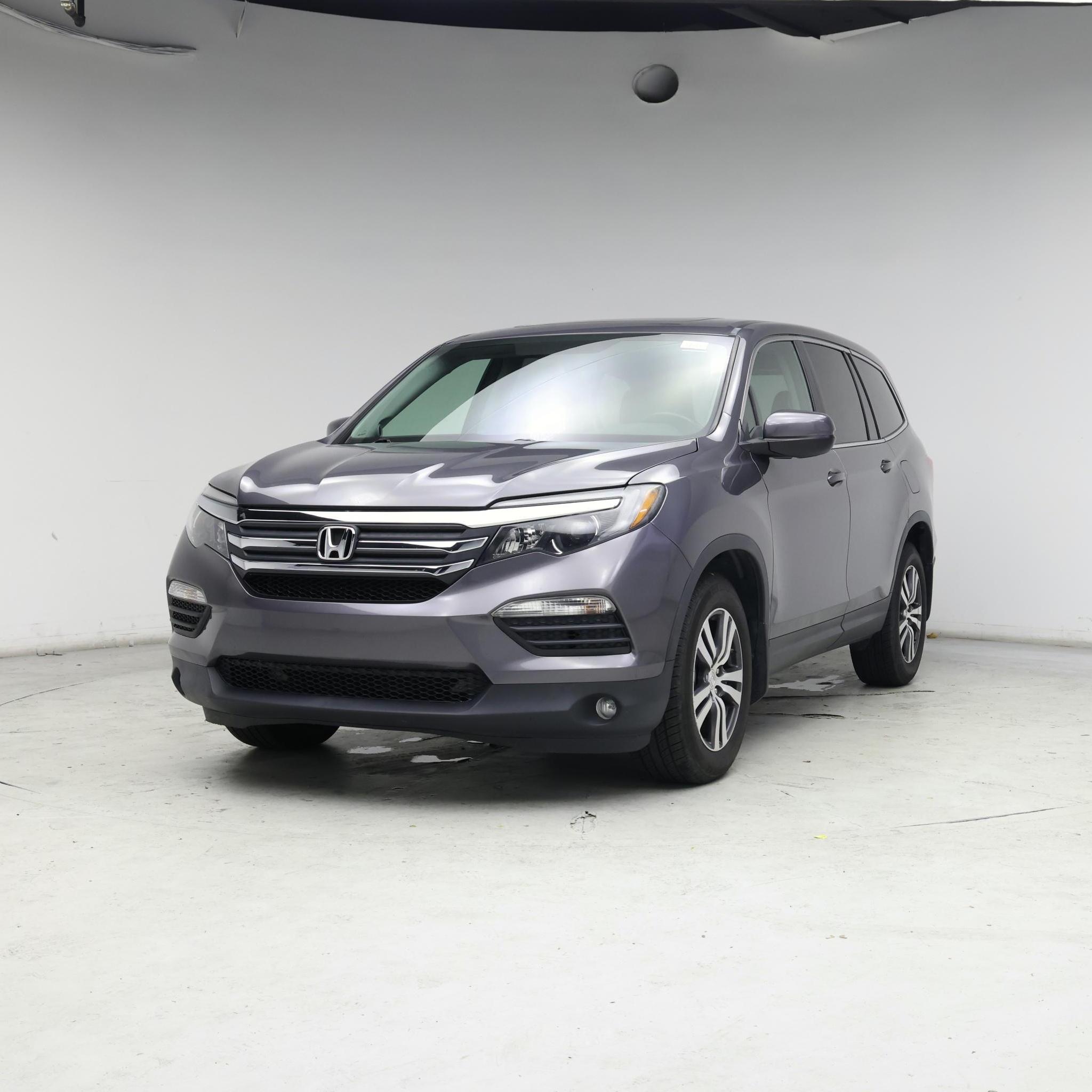 Thumbnail: 2016 Honda Pilot - 4