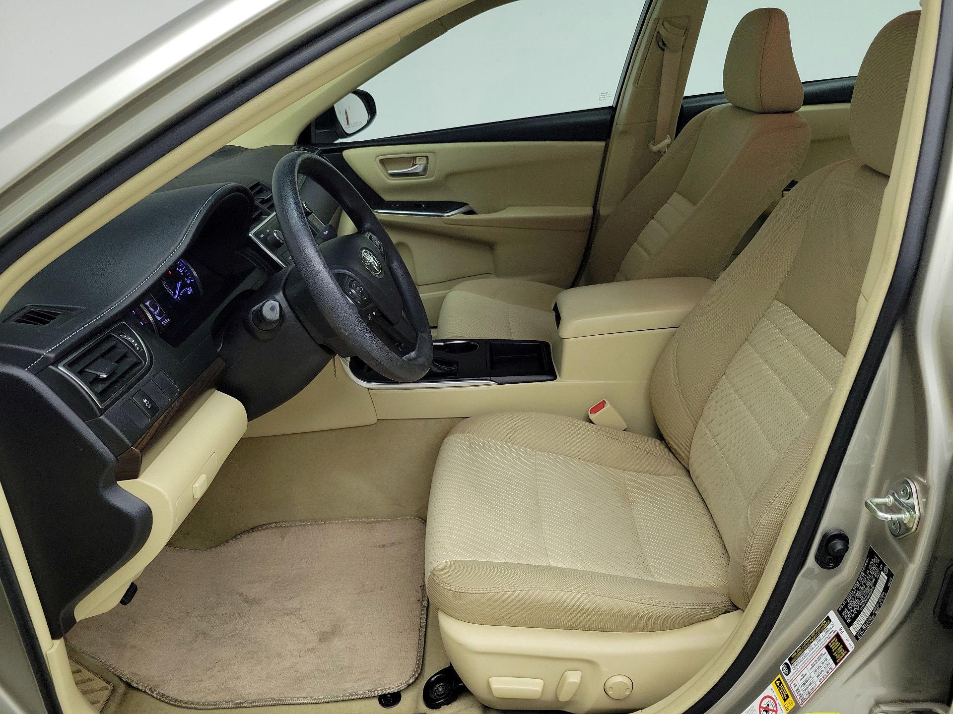 Thumbnail: 2017 Toyota Camry - 11