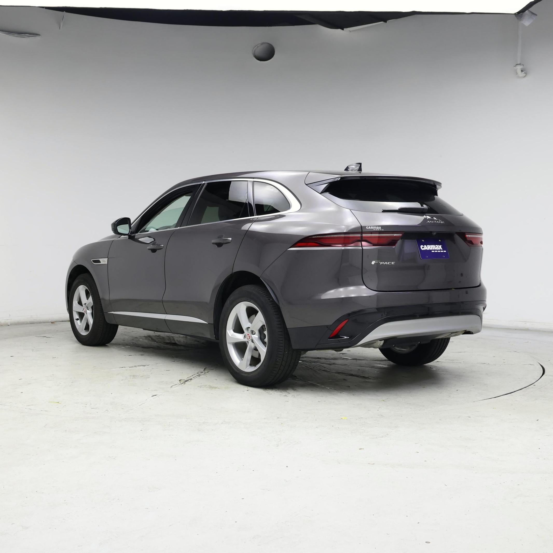 Thumbnail: 2023 Jaguar F-Pace - 2