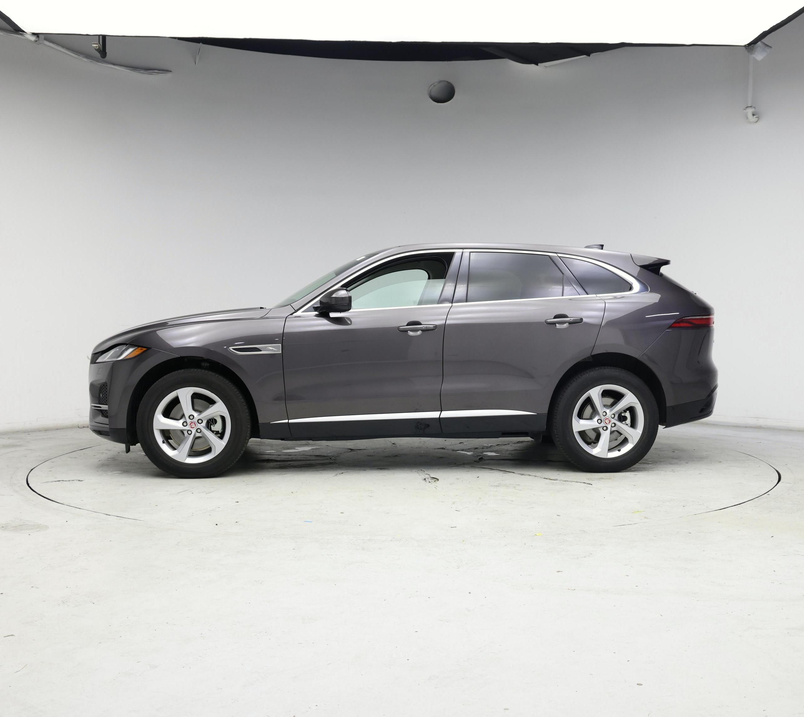 Thumbnail: 2023 Jaguar F-Pace - 3