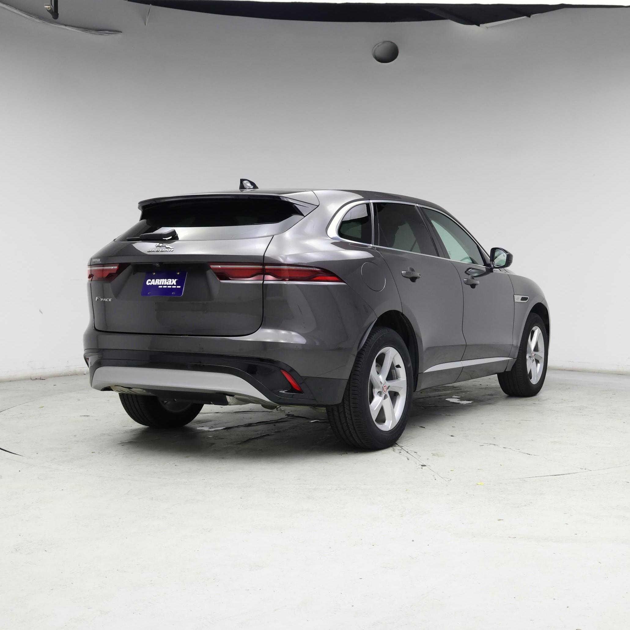 Thumbnail: 2023 Jaguar F-Pace - 8