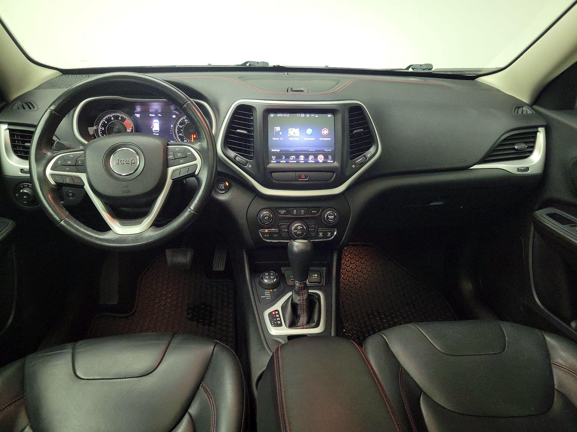 Thumbnail: 2016 Jeep Cherokee - 9