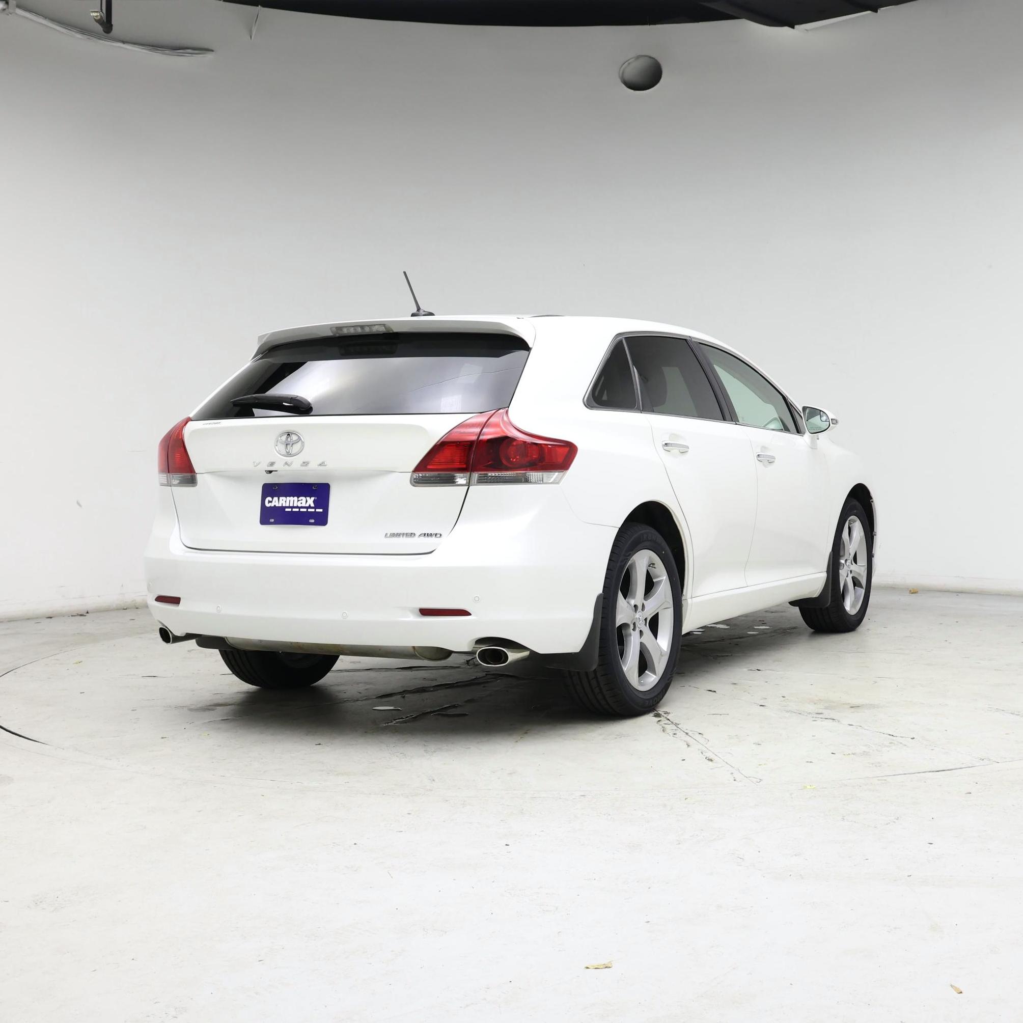 Thumbnail: 2014 Toyota Venza - 8
