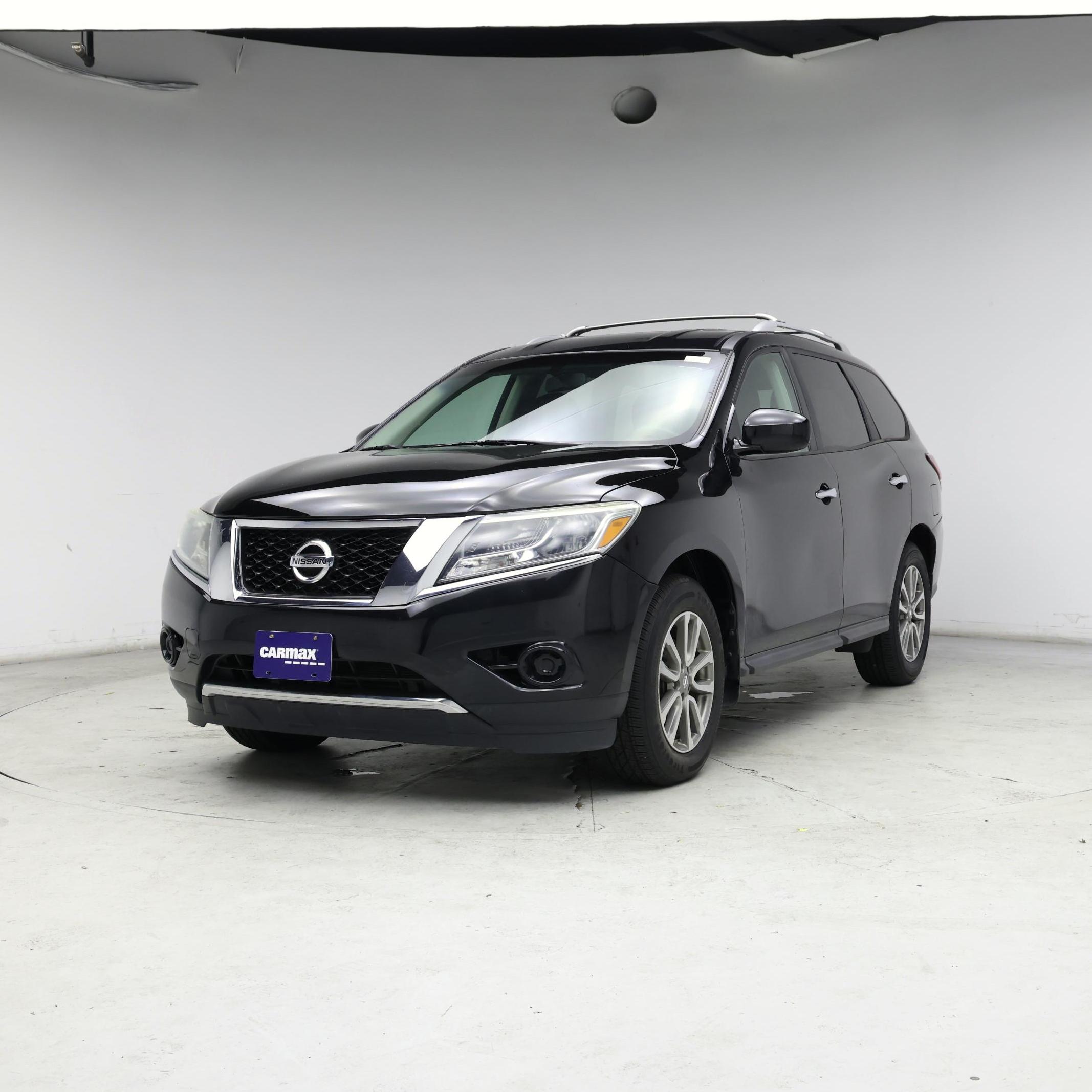 Thumbnail: 2015 Nissan Pathfinder - 4
