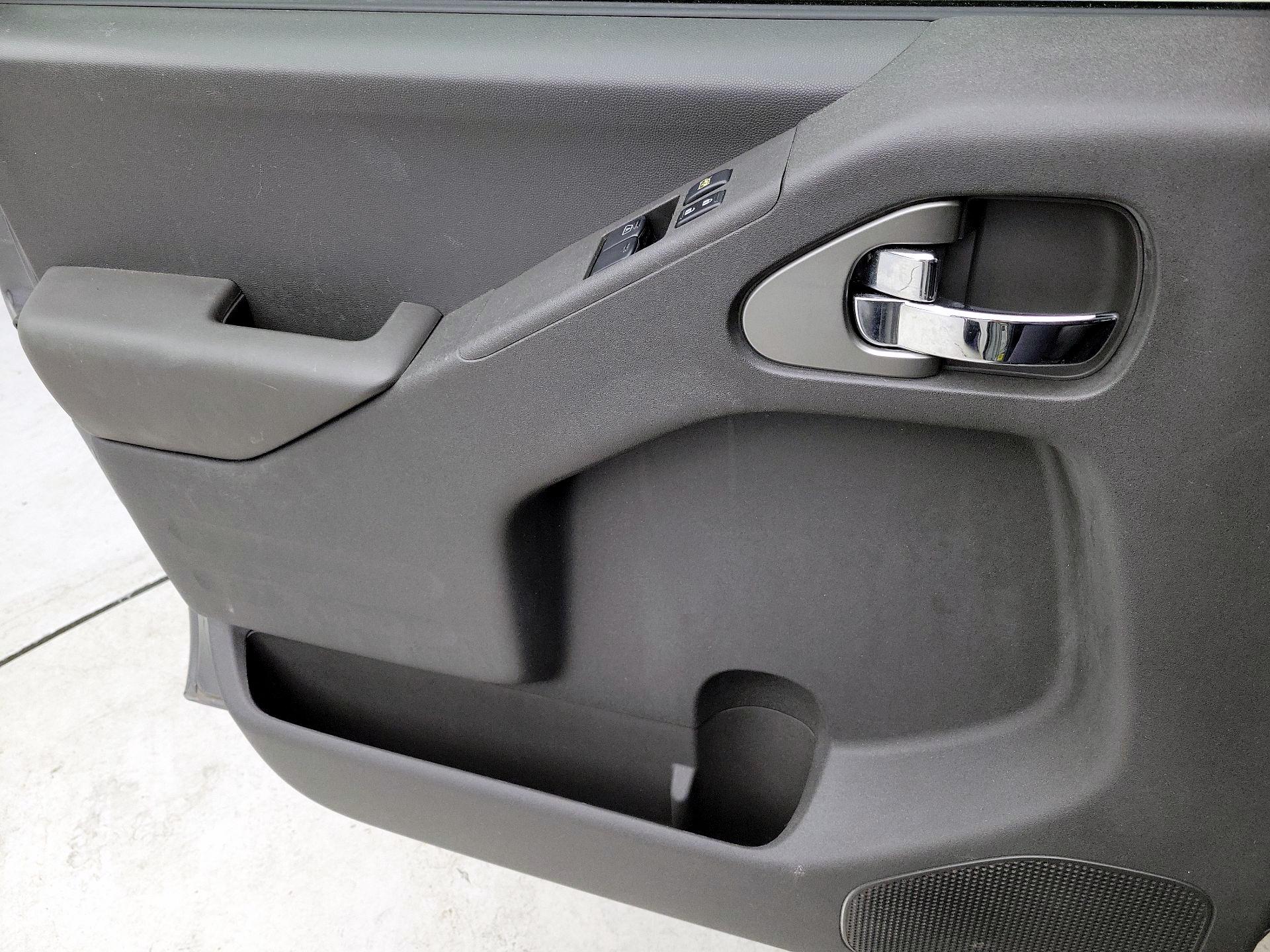 Thumbnail: 2016 Nissan Frontier - 12