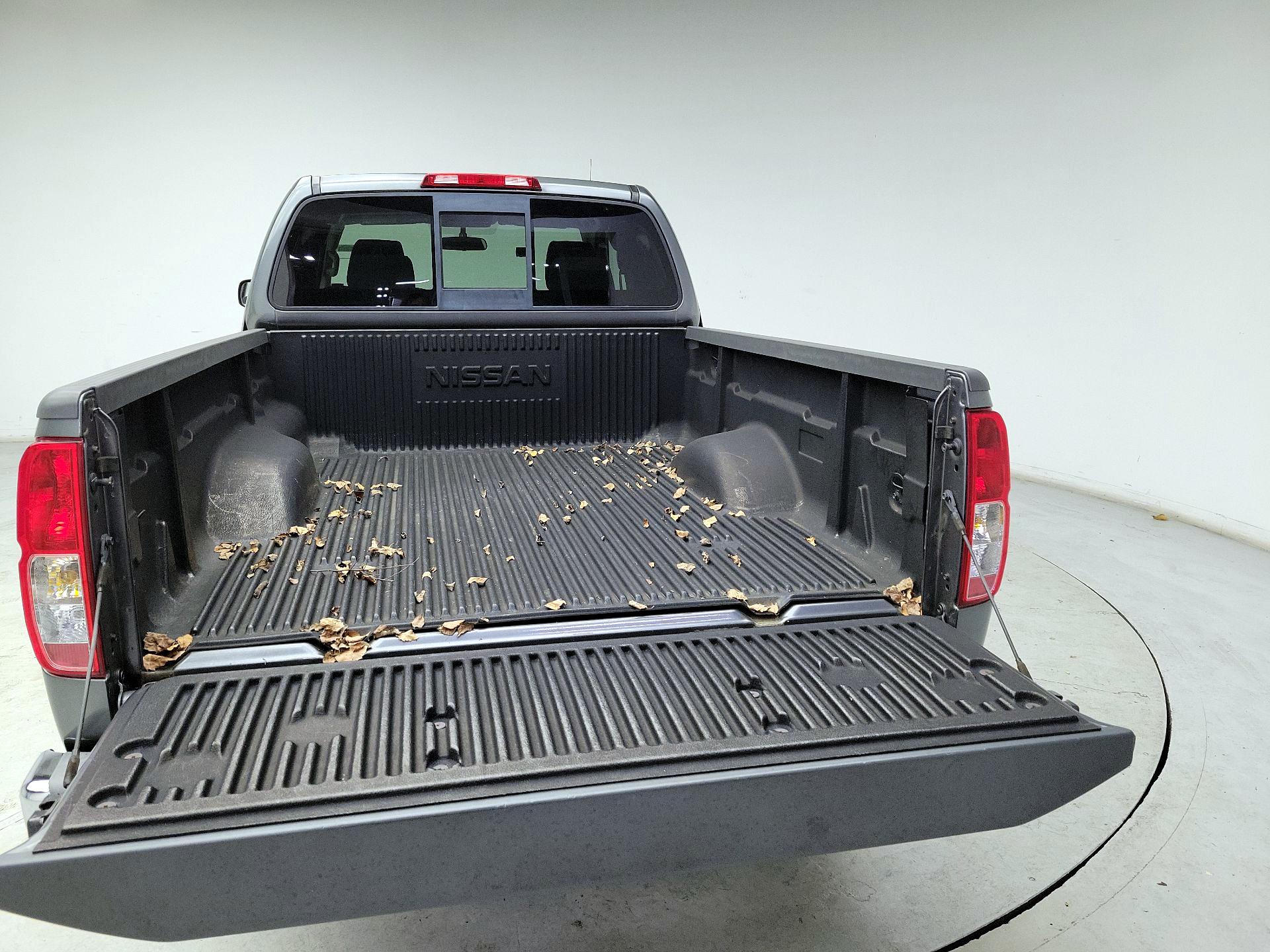 Thumbnail: 2016 Nissan Frontier - 20