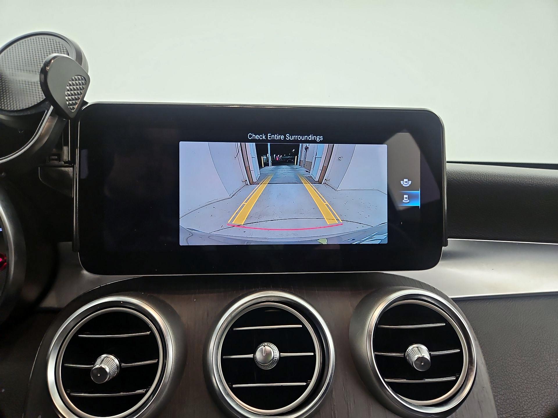 Thumbnail: 2020 Mercedes-Benz GLC - 15