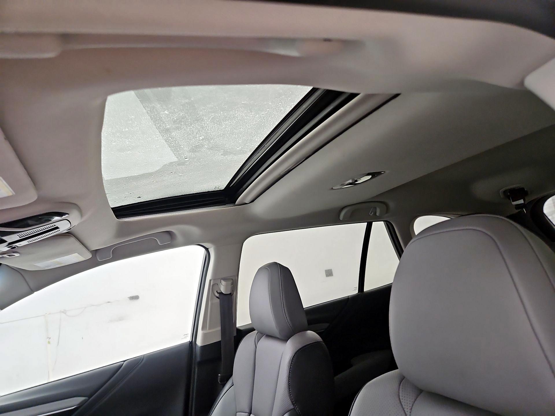 Thumbnail: 2022 Subaru Outback - 20