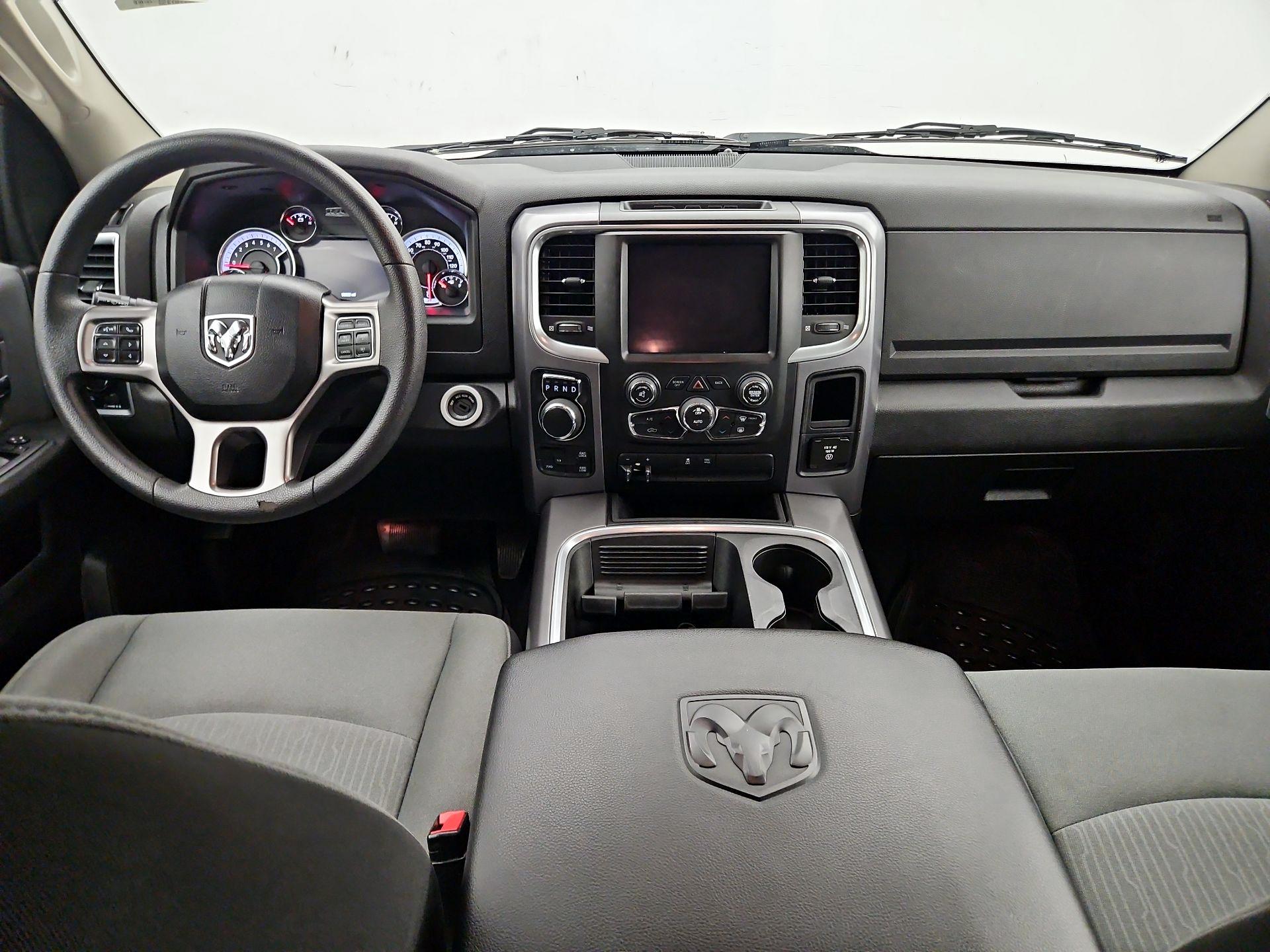 Thumbnail: 2022 RAM 1500 Classic - 9