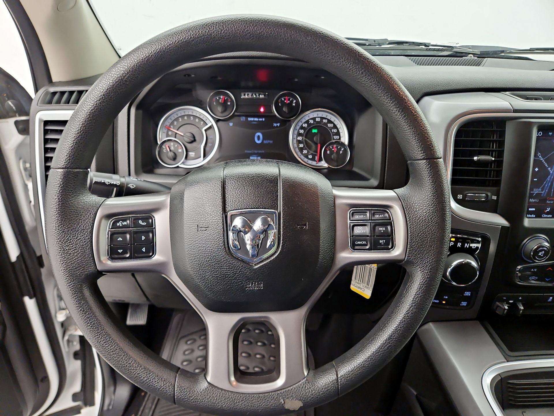 Thumbnail: 2022 RAM 1500 Classic - 10