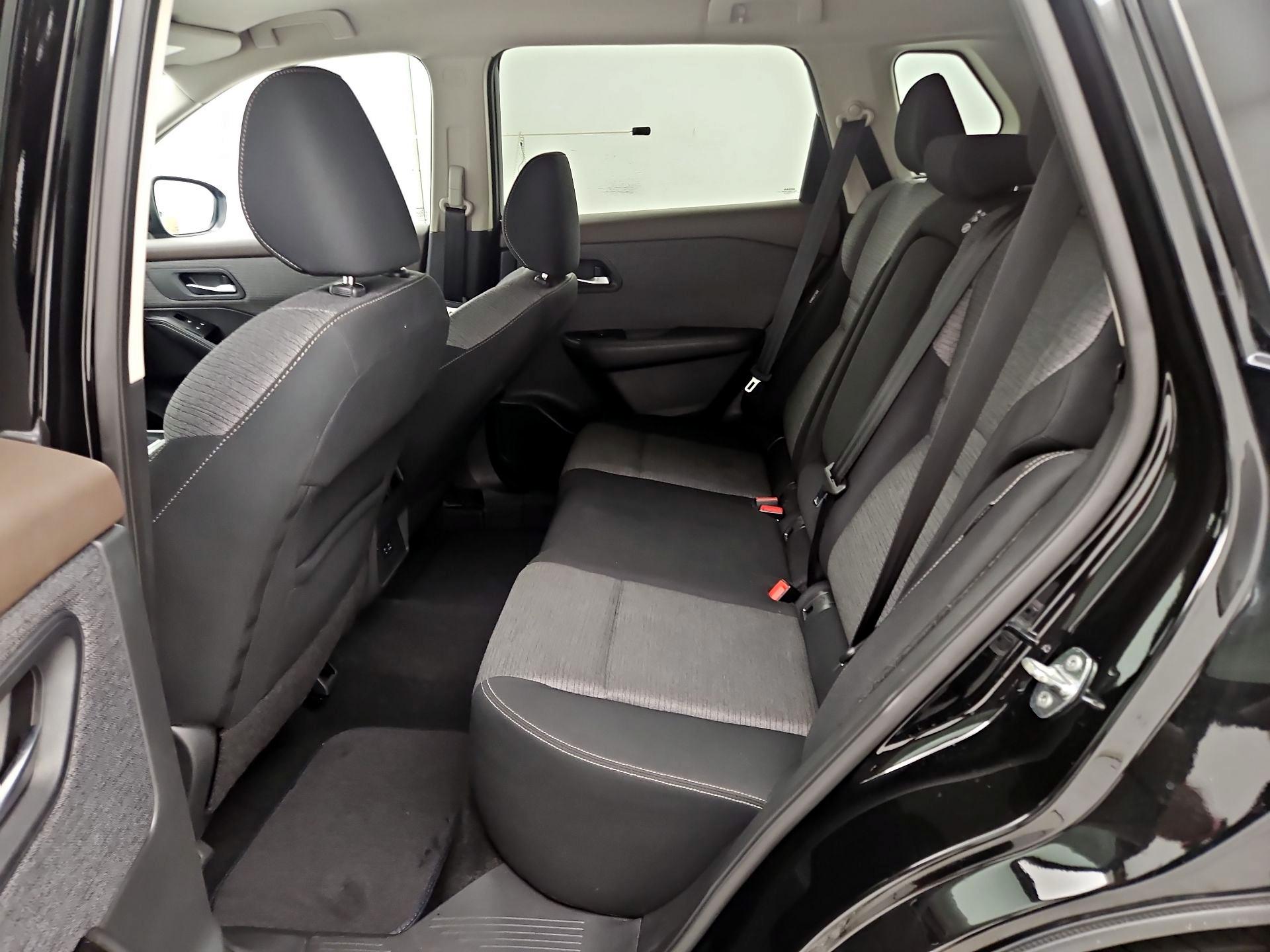 Thumbnail: 2021 Nissan Rogue - 19