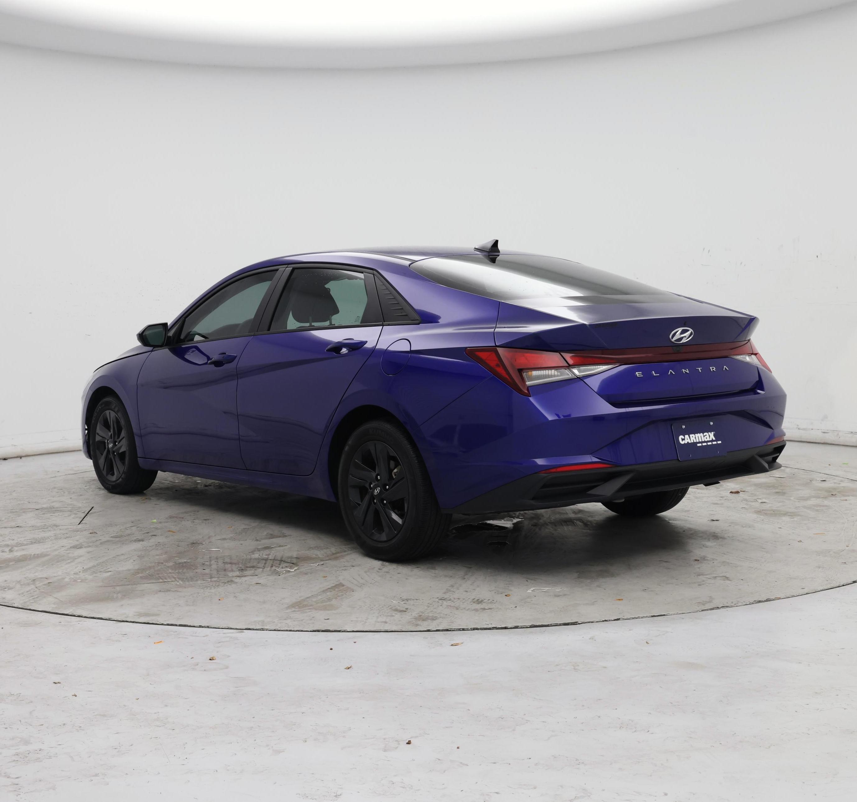 Thumbnail: 2023 Hyundai Elantra - 2