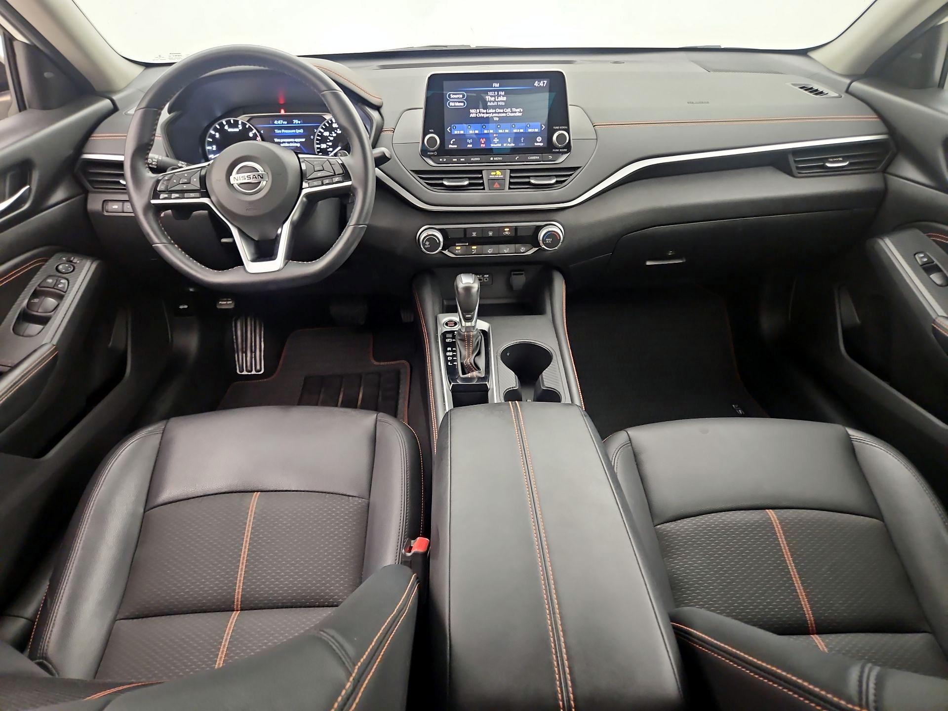 Thumbnail: 2020 Nissan Altima - 9