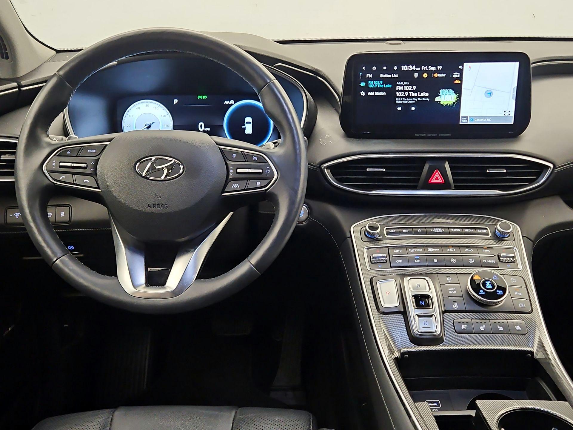 Thumbnail: 2023 Hyundai Santa Fe - 10