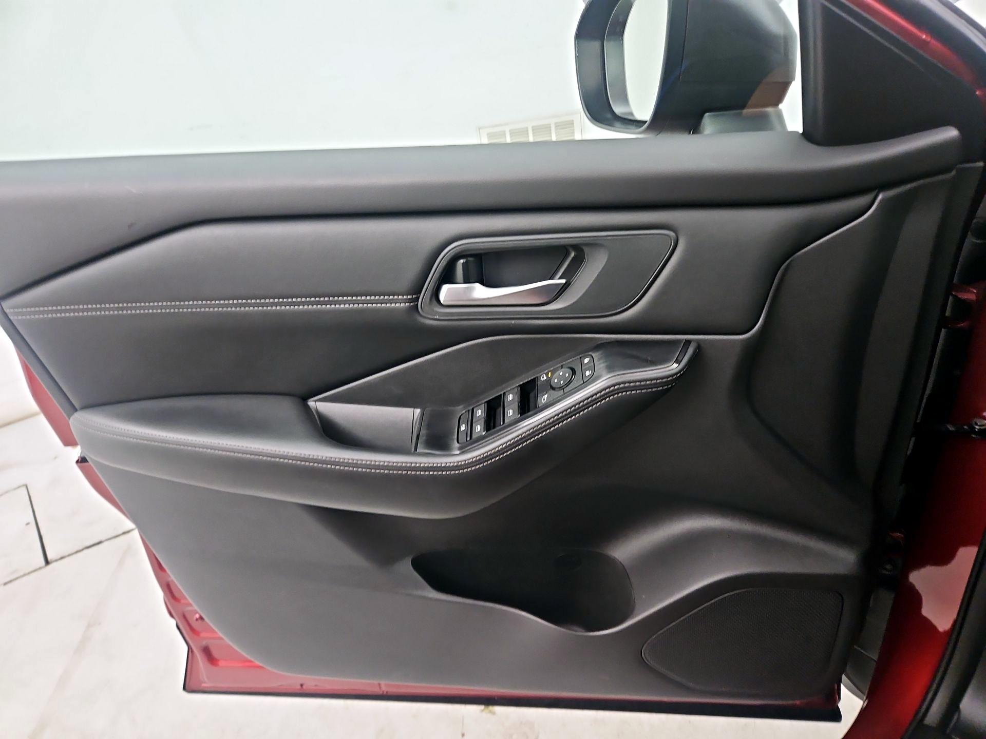 Thumbnail: 2024 Nissan Rogue - 12