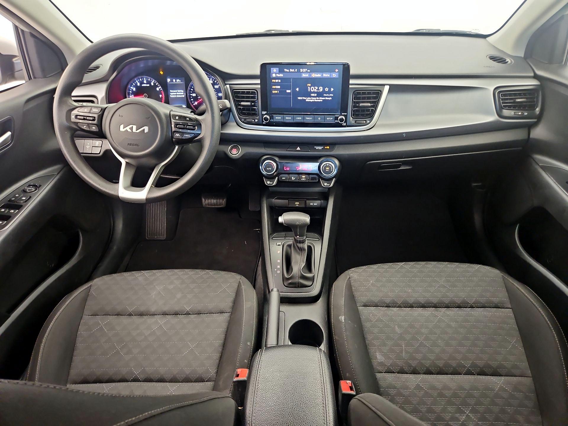 Thumbnail: 2023 Kia Rio - 9