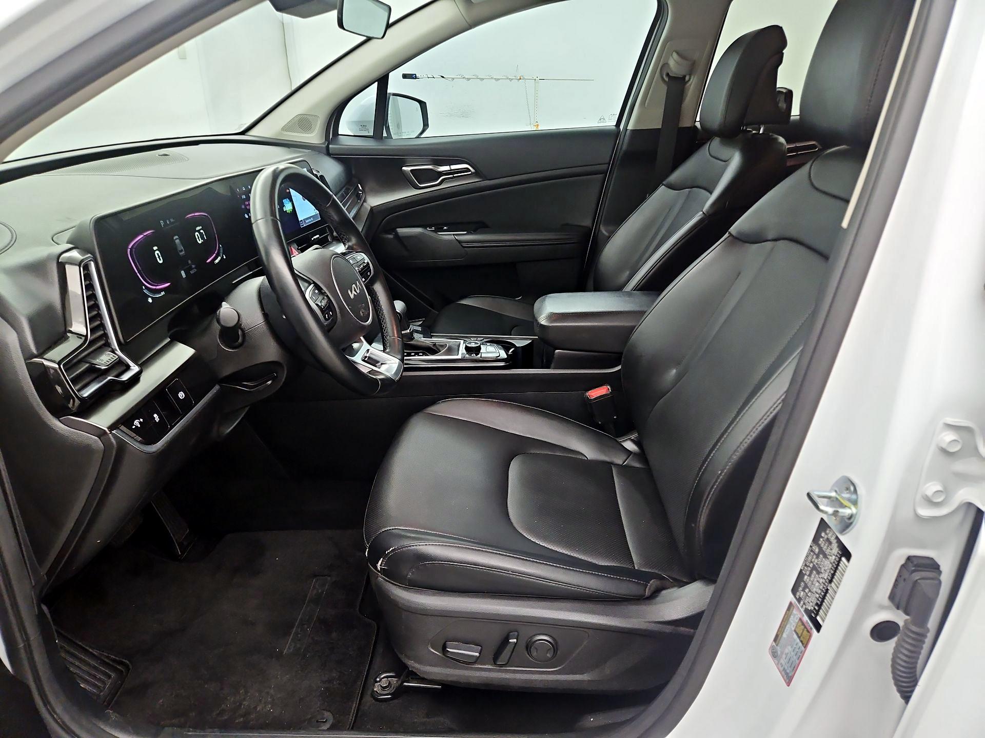 Thumbnail: 2023 Kia Sportage - 11