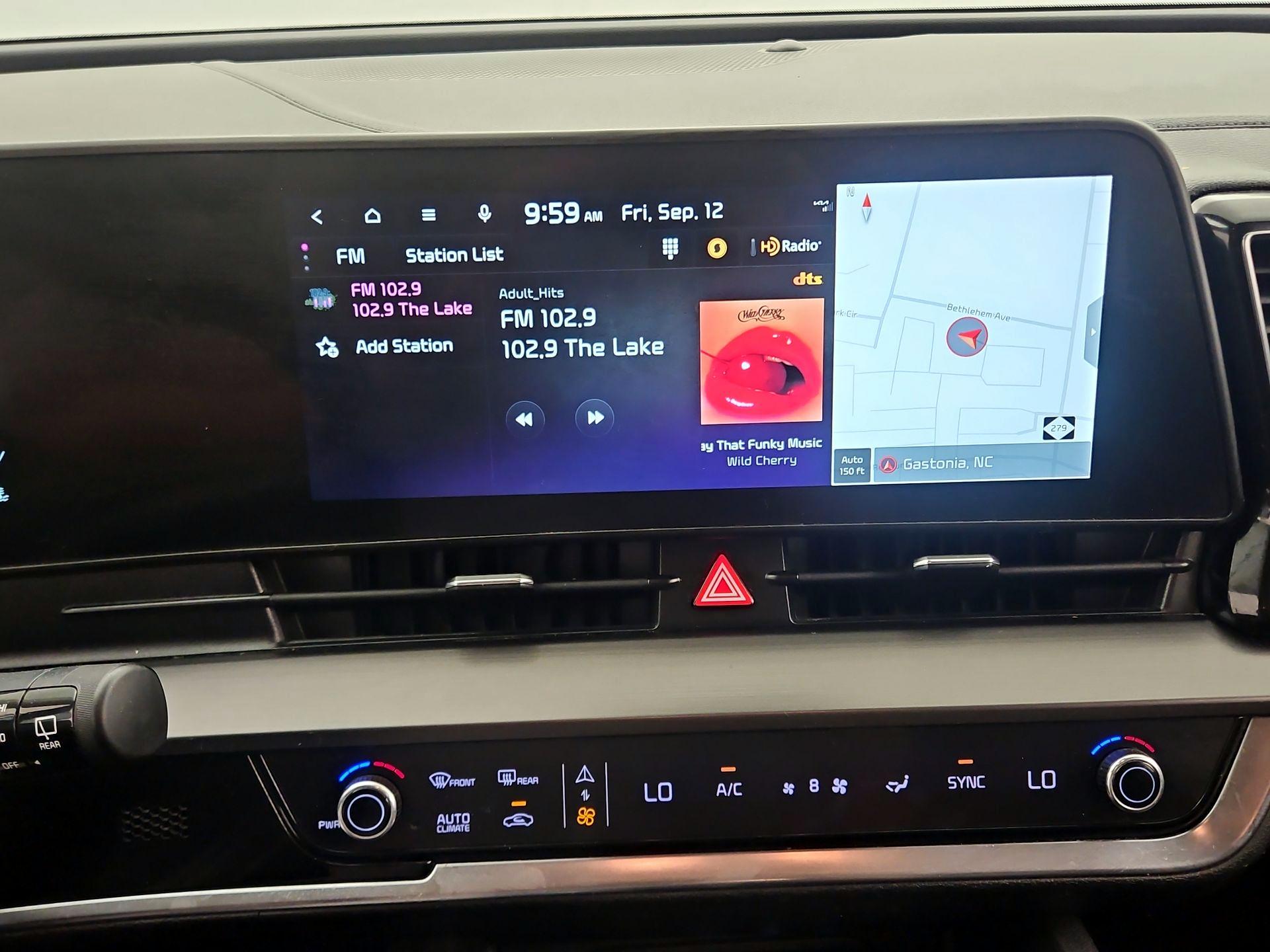 Thumbnail: 2023 Kia Sportage - 15