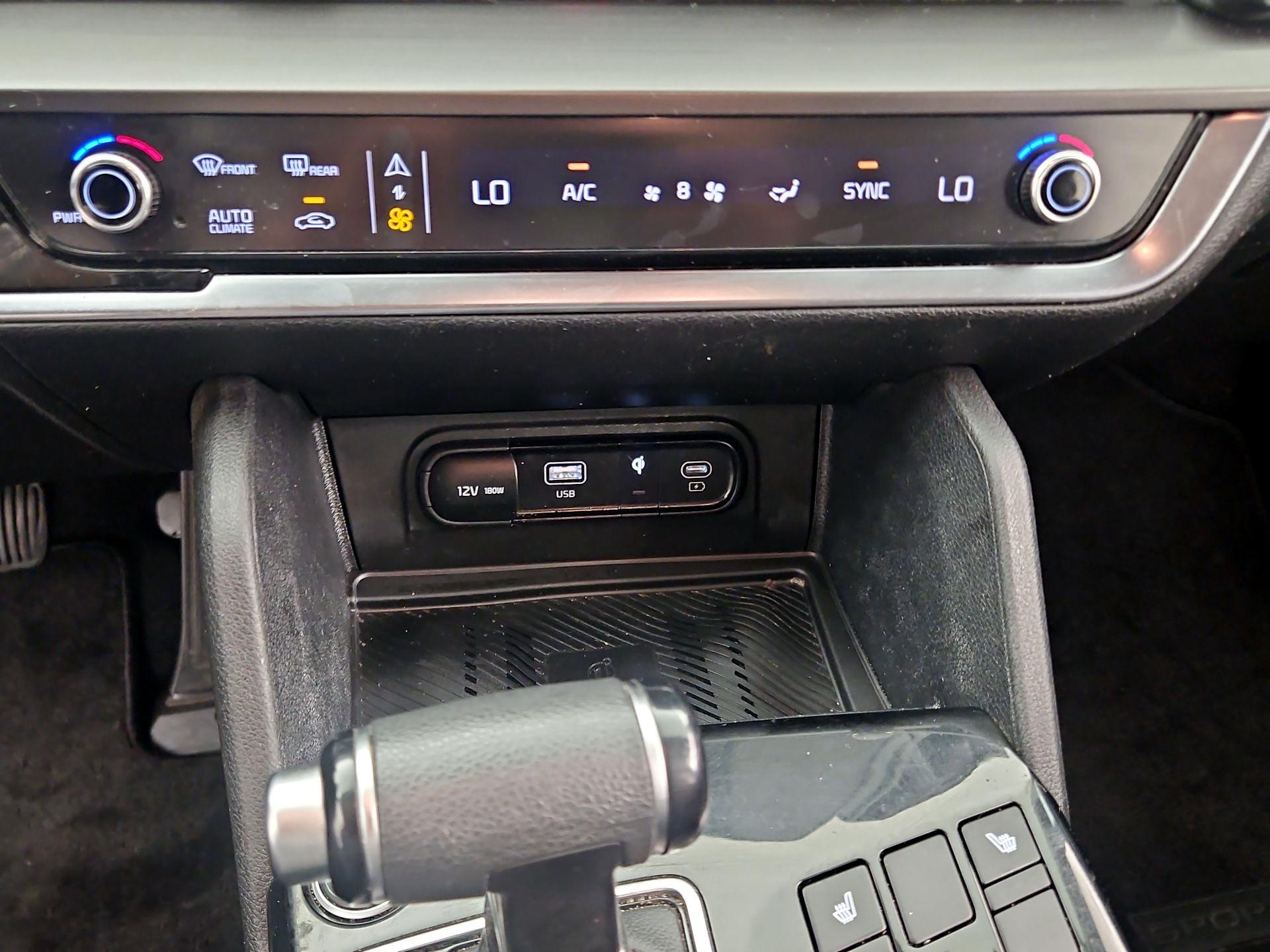 Thumbnail: 2023 Kia Sportage - 16