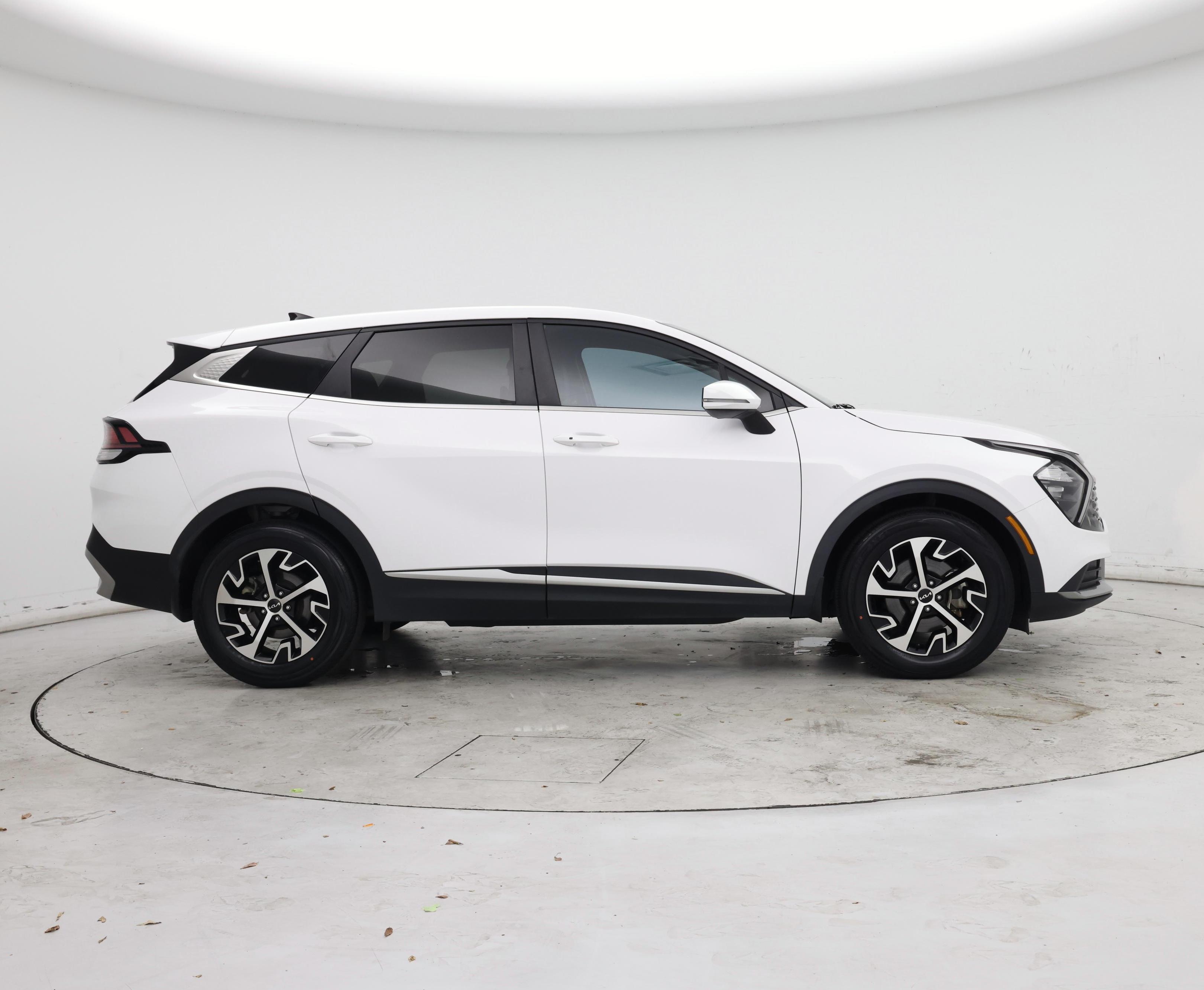Thumbnail: 2023 Kia Sportage - 7