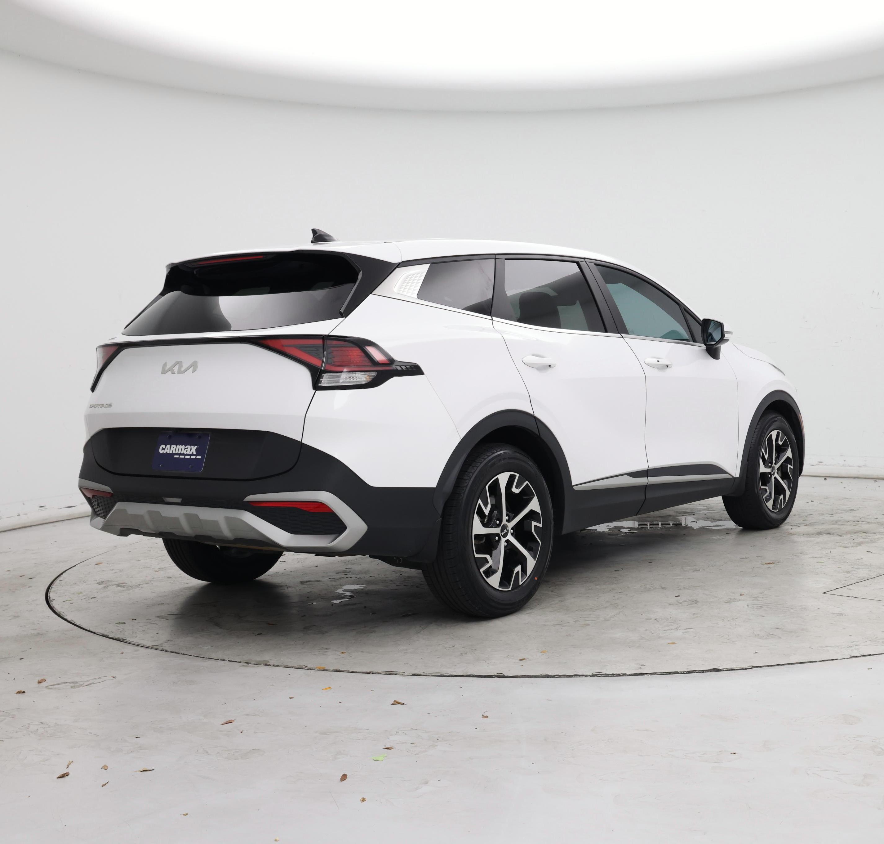 Thumbnail: 2023 Kia Sportage - 8