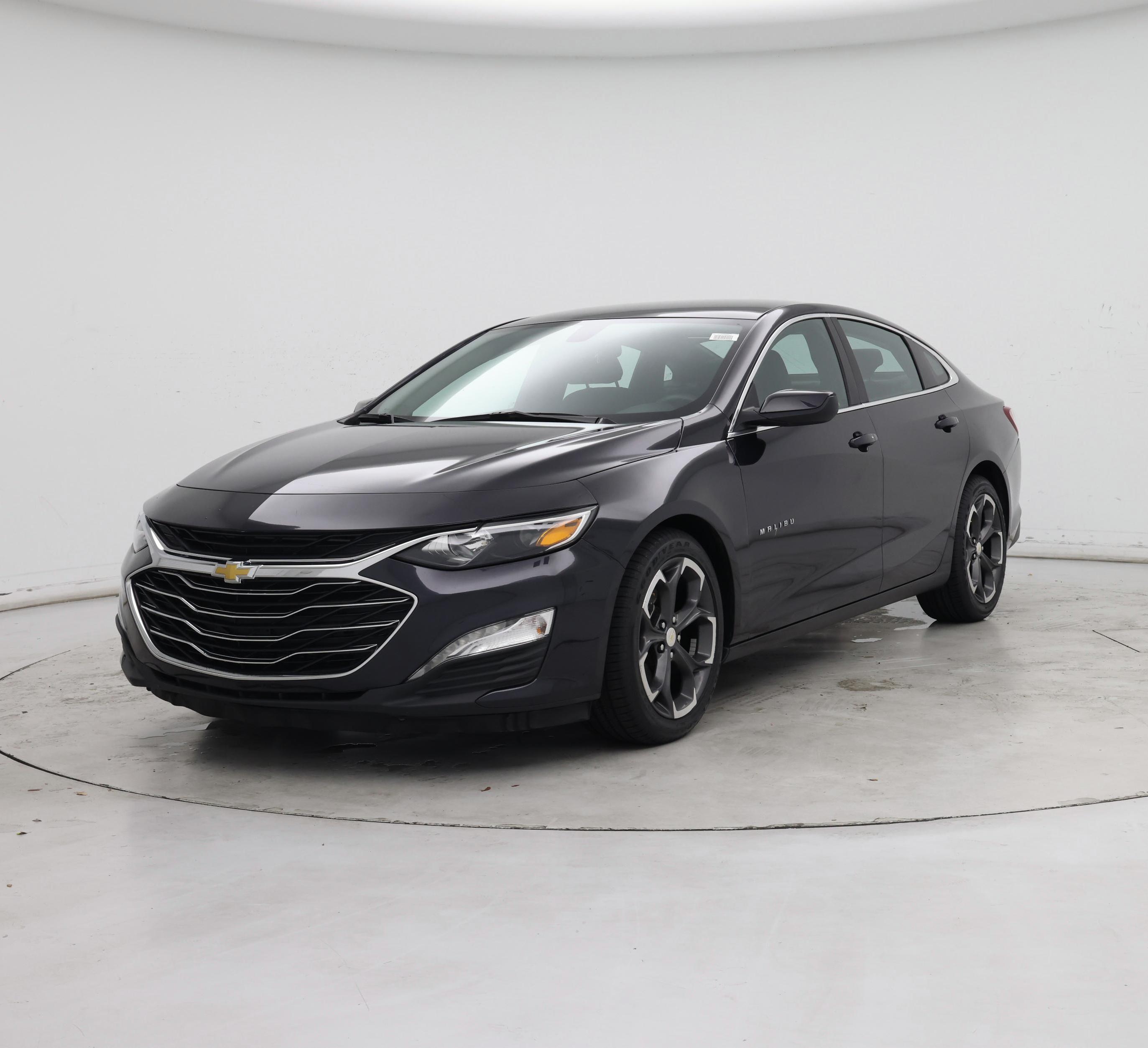 Thumbnail: 2022 Chevrolet Malibu - 4