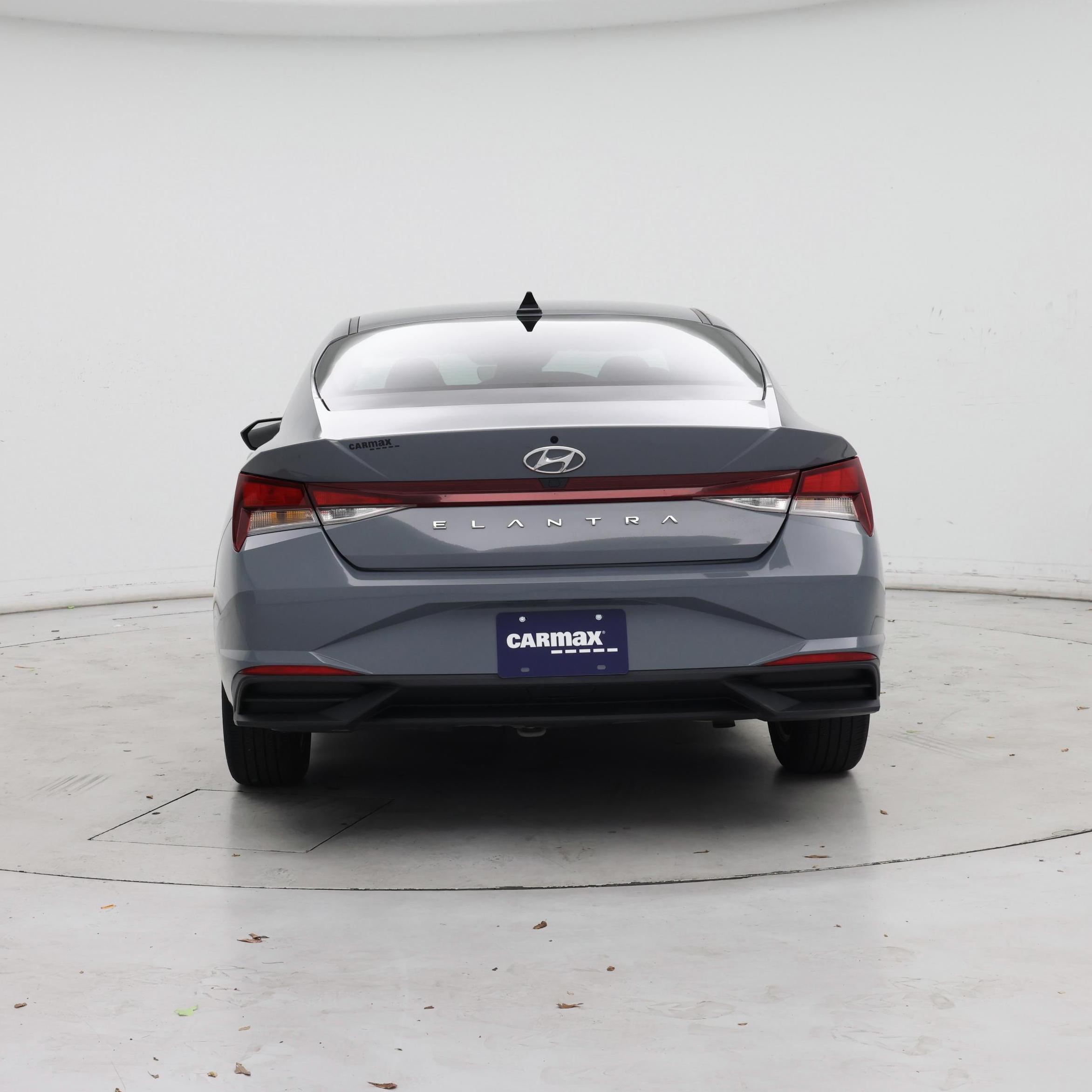 Thumbnail: 2022 Hyundai Elantra - 6