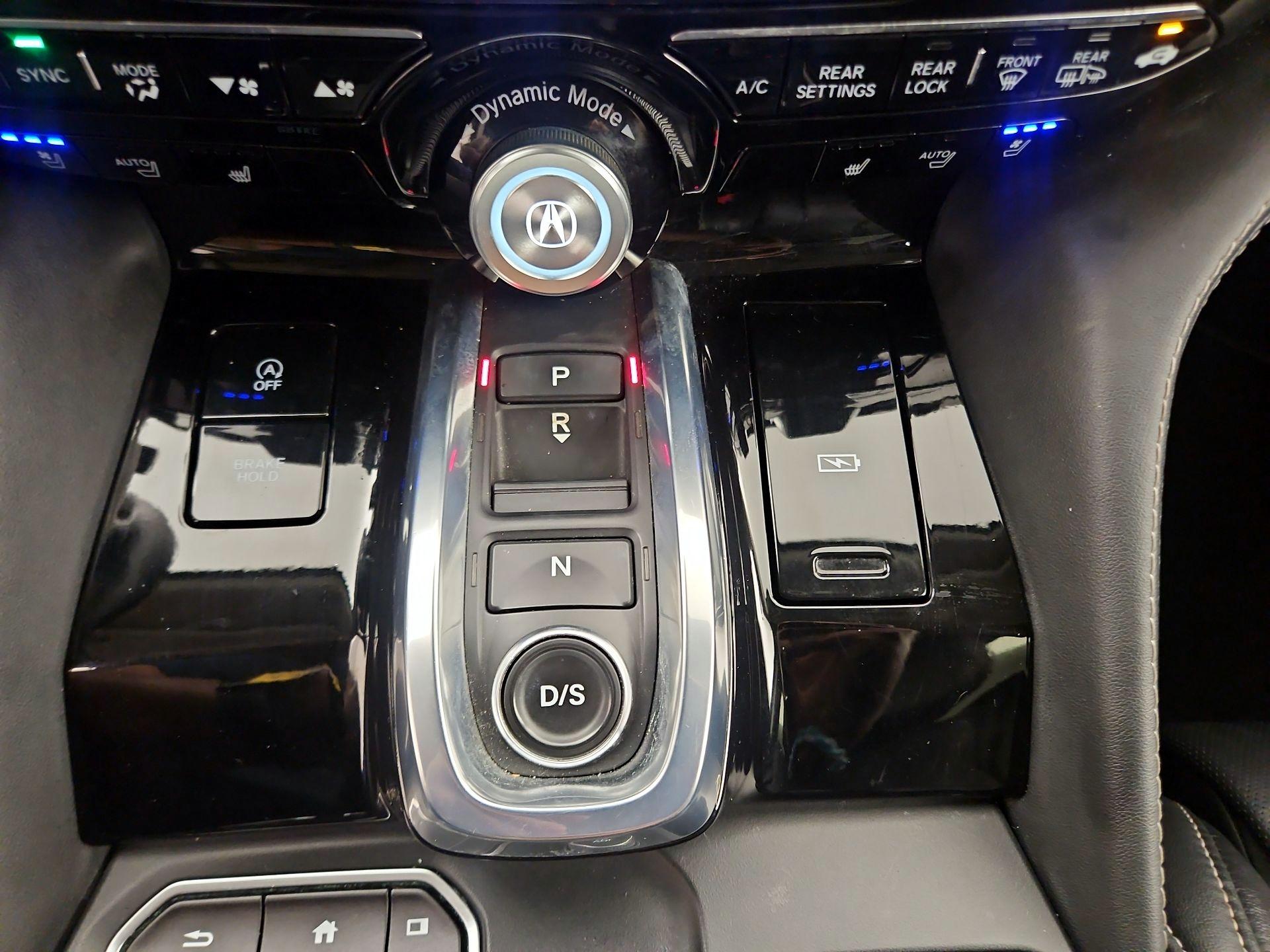 Thumbnail: 2022 Acura MDX - 18