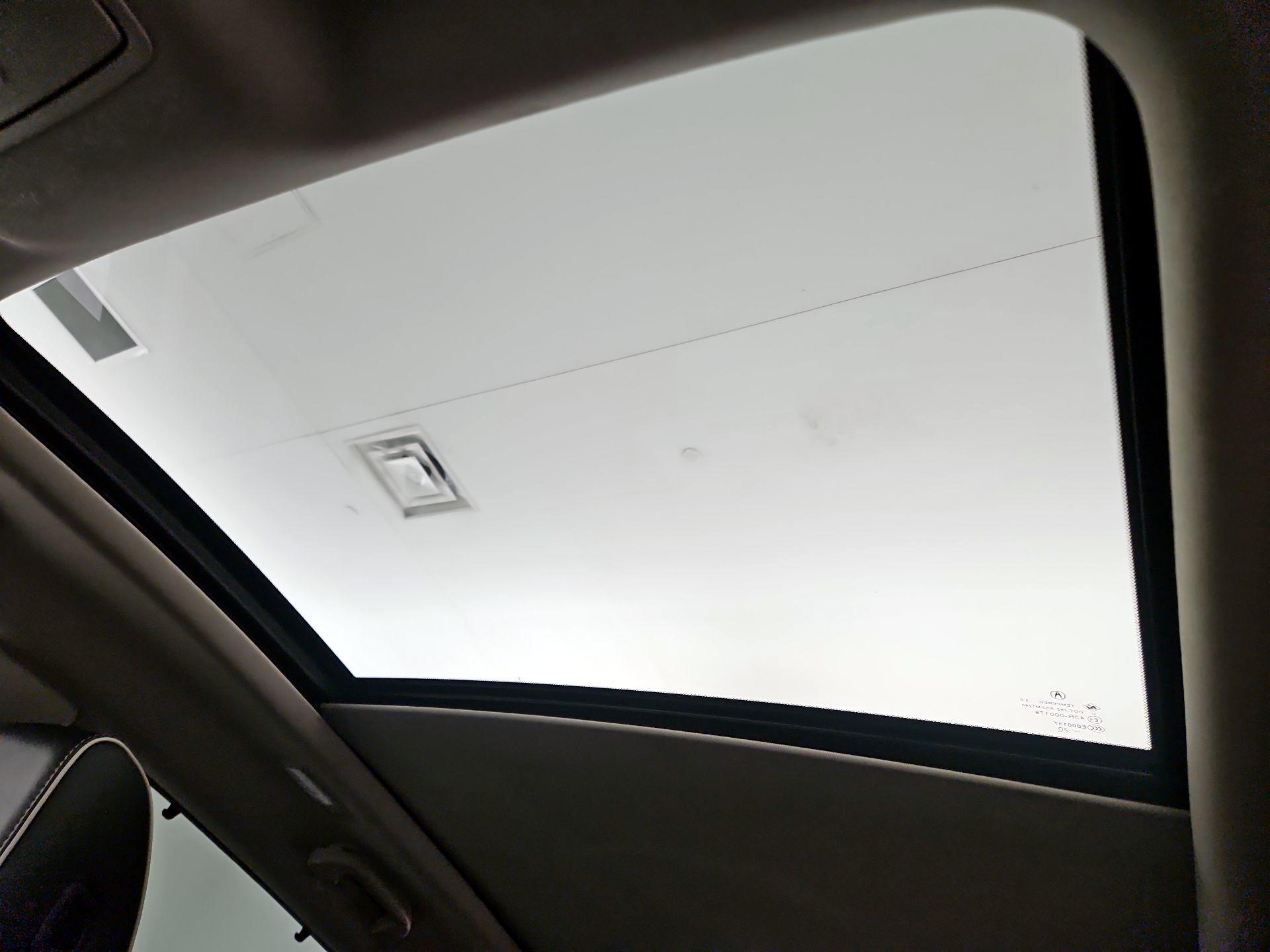 Thumbnail: 2022 Acura MDX - 20