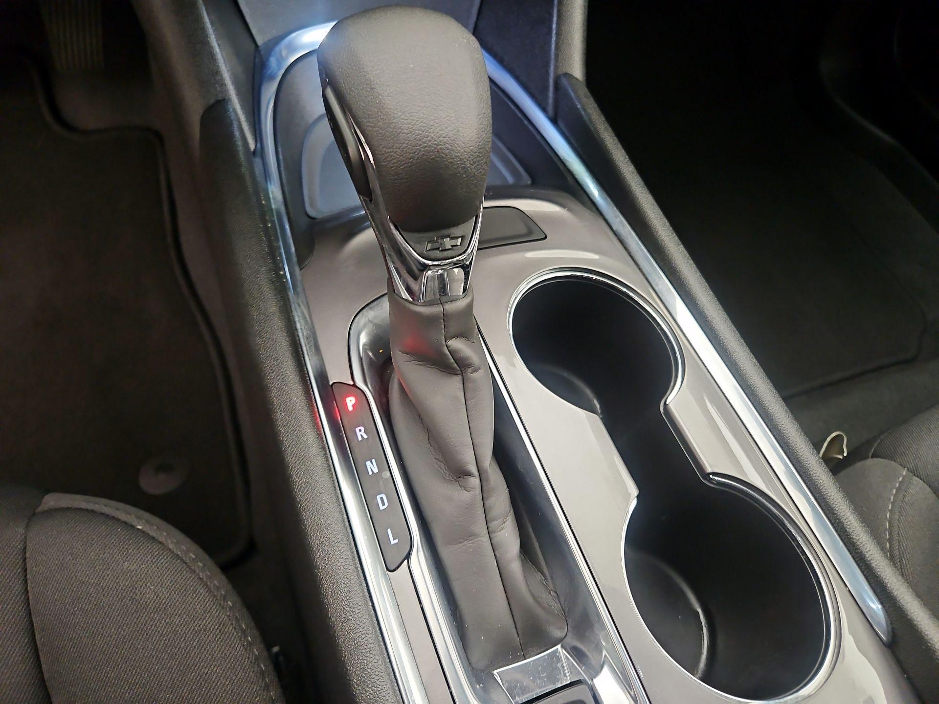 Thumbnail: 2023 Chevrolet Malibu - 17