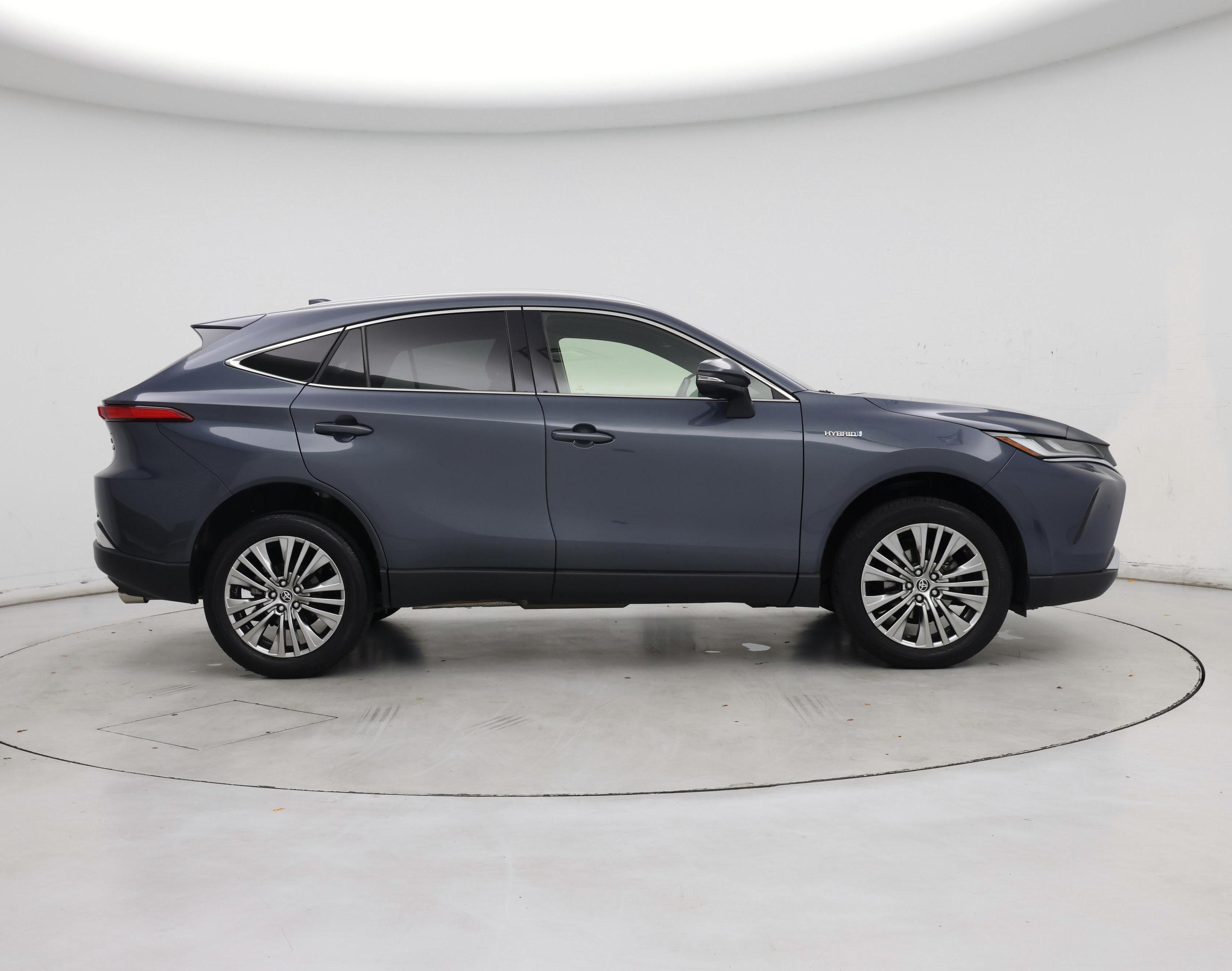 Thumbnail: 2021 Toyota Venza - 7