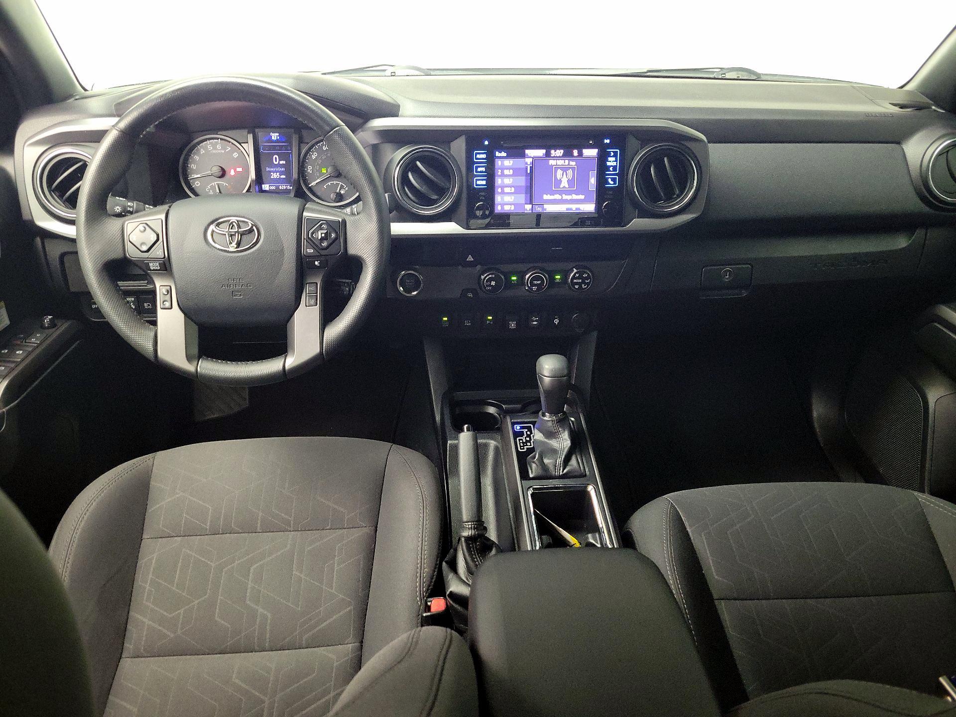 Thumbnail: 2019 Toyota Tacoma - 9