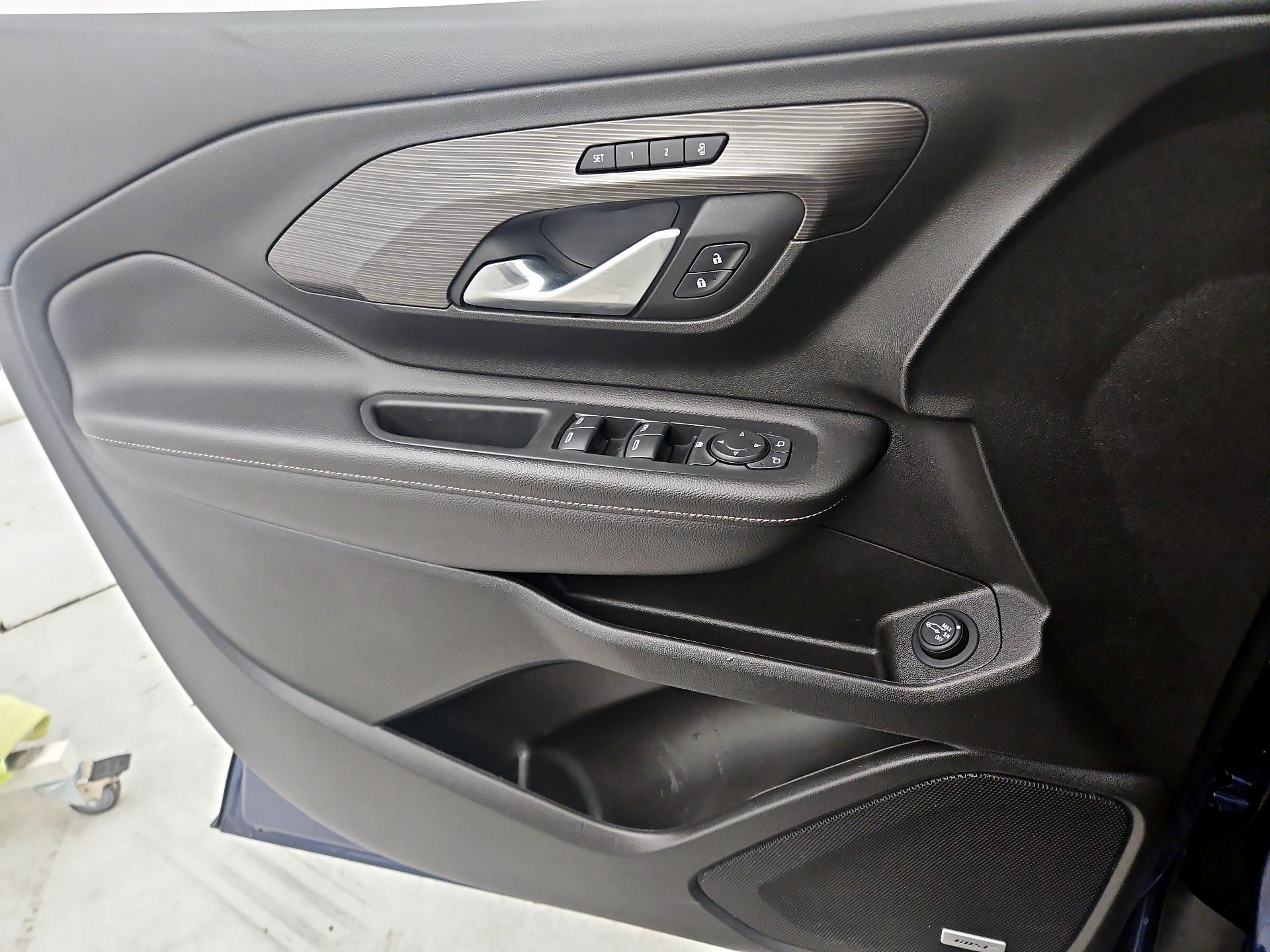 Thumbnail: 2022 GMC Terrain - 12