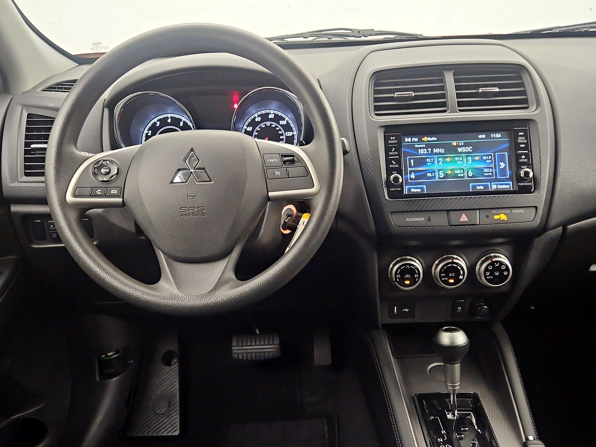 Thumbnail: 2022 Mitsubishi Outlander Sport - 10